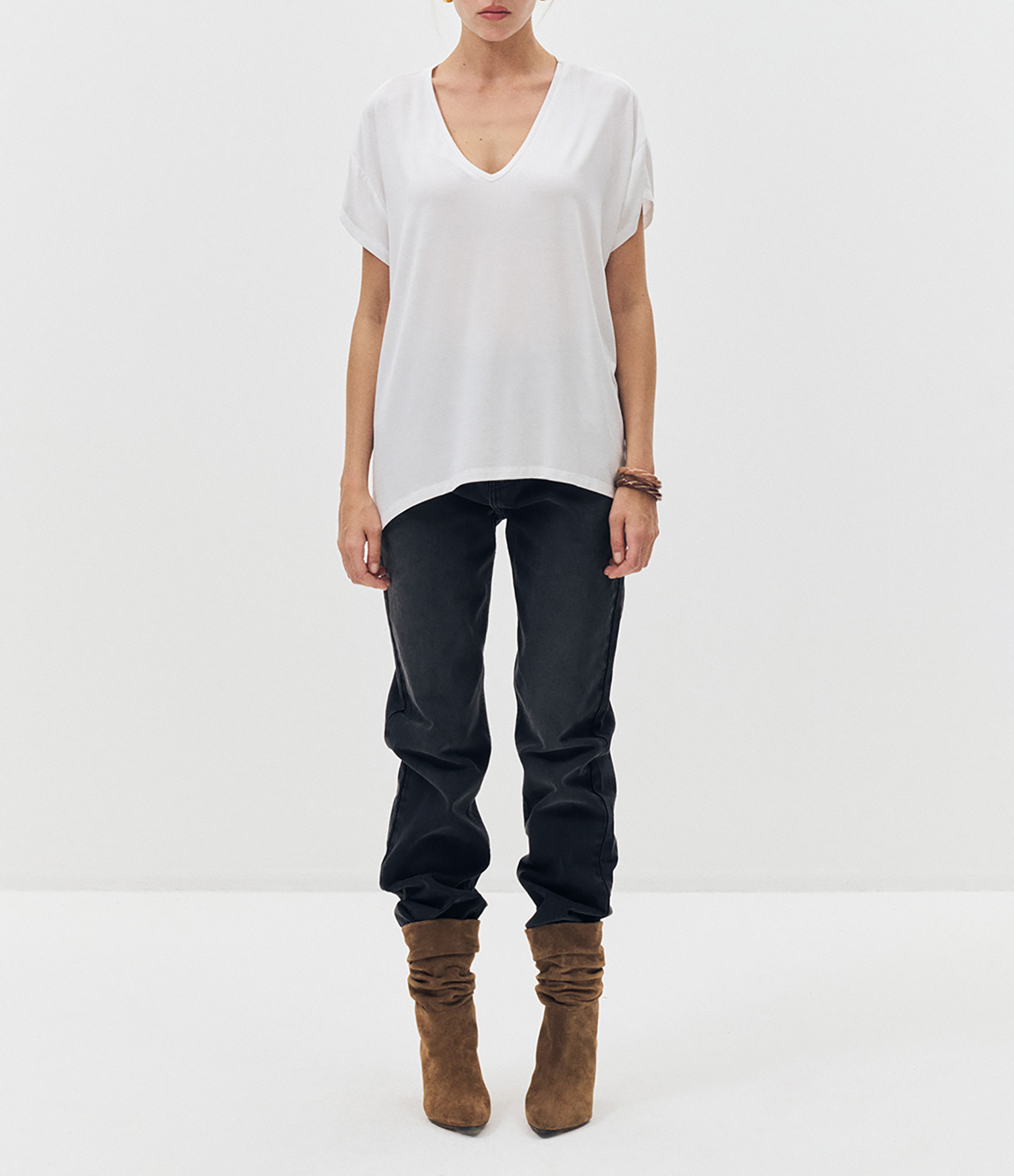 Bacha White Lyocell V-neck T-shirt