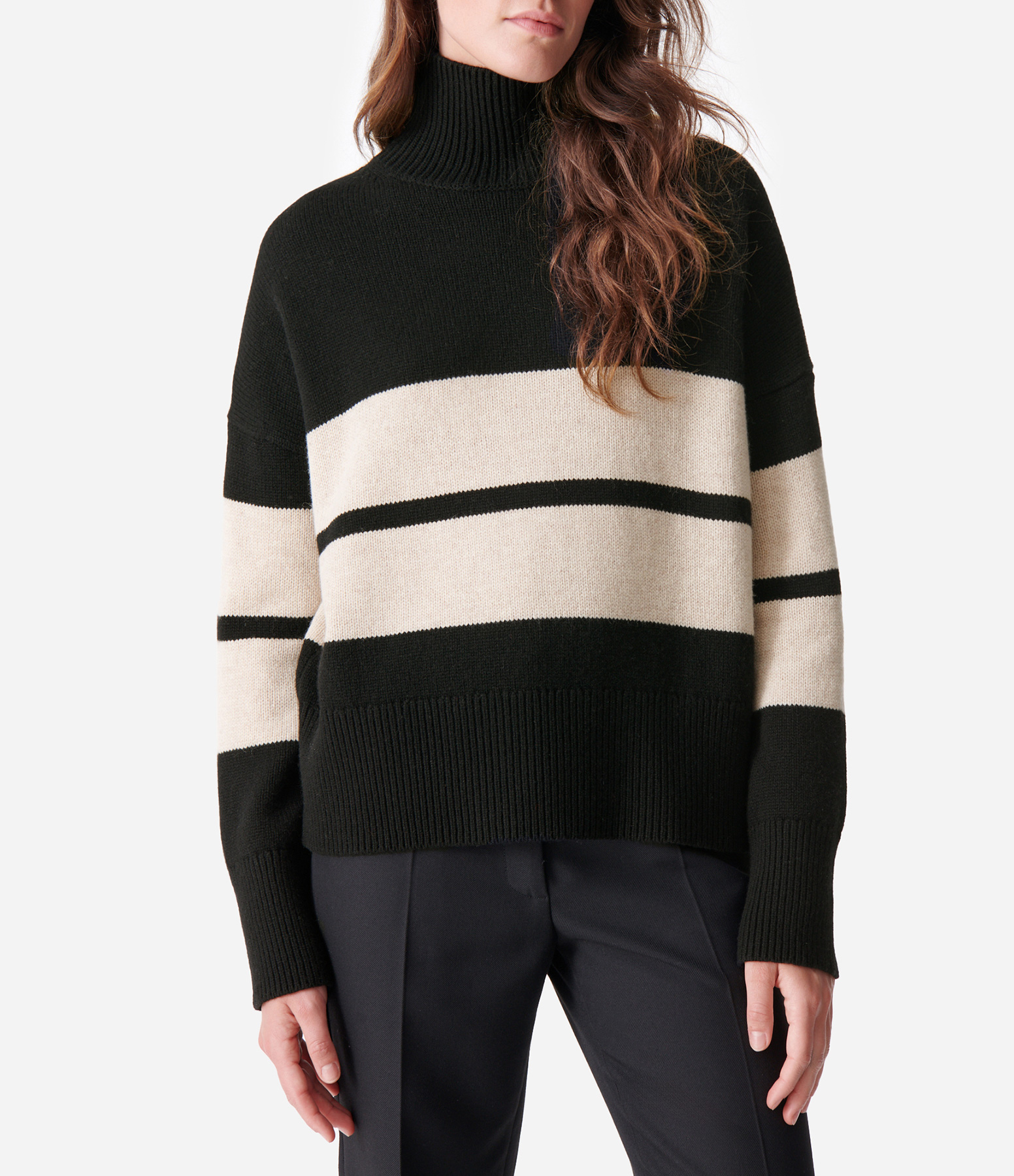 Malo Jumper – Black/Ecru
