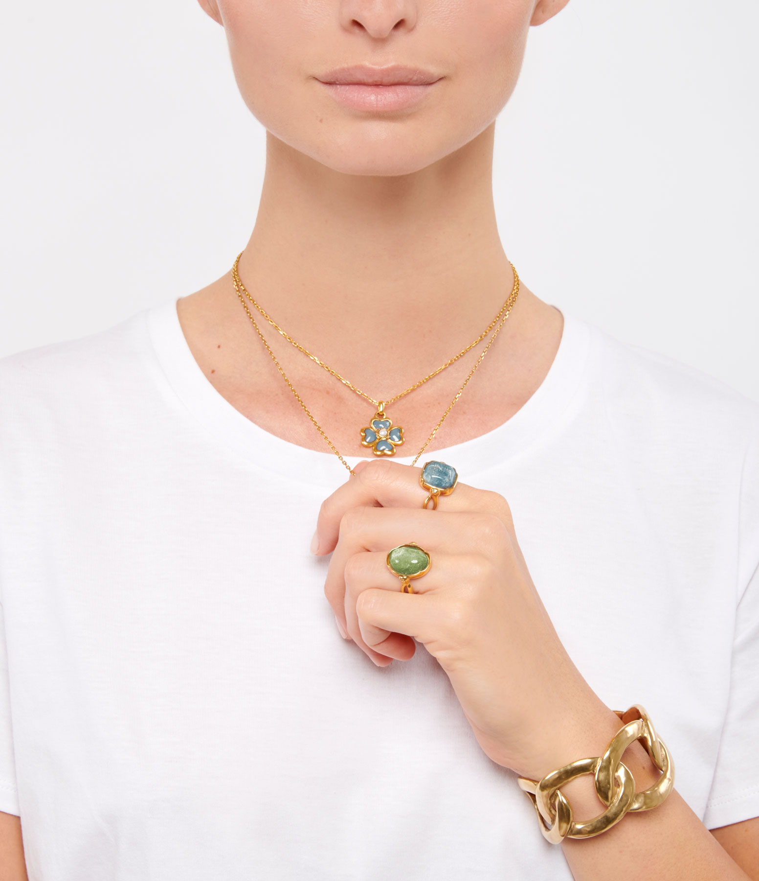 Light Green Rock Crystal Oval Cabochon Ring
