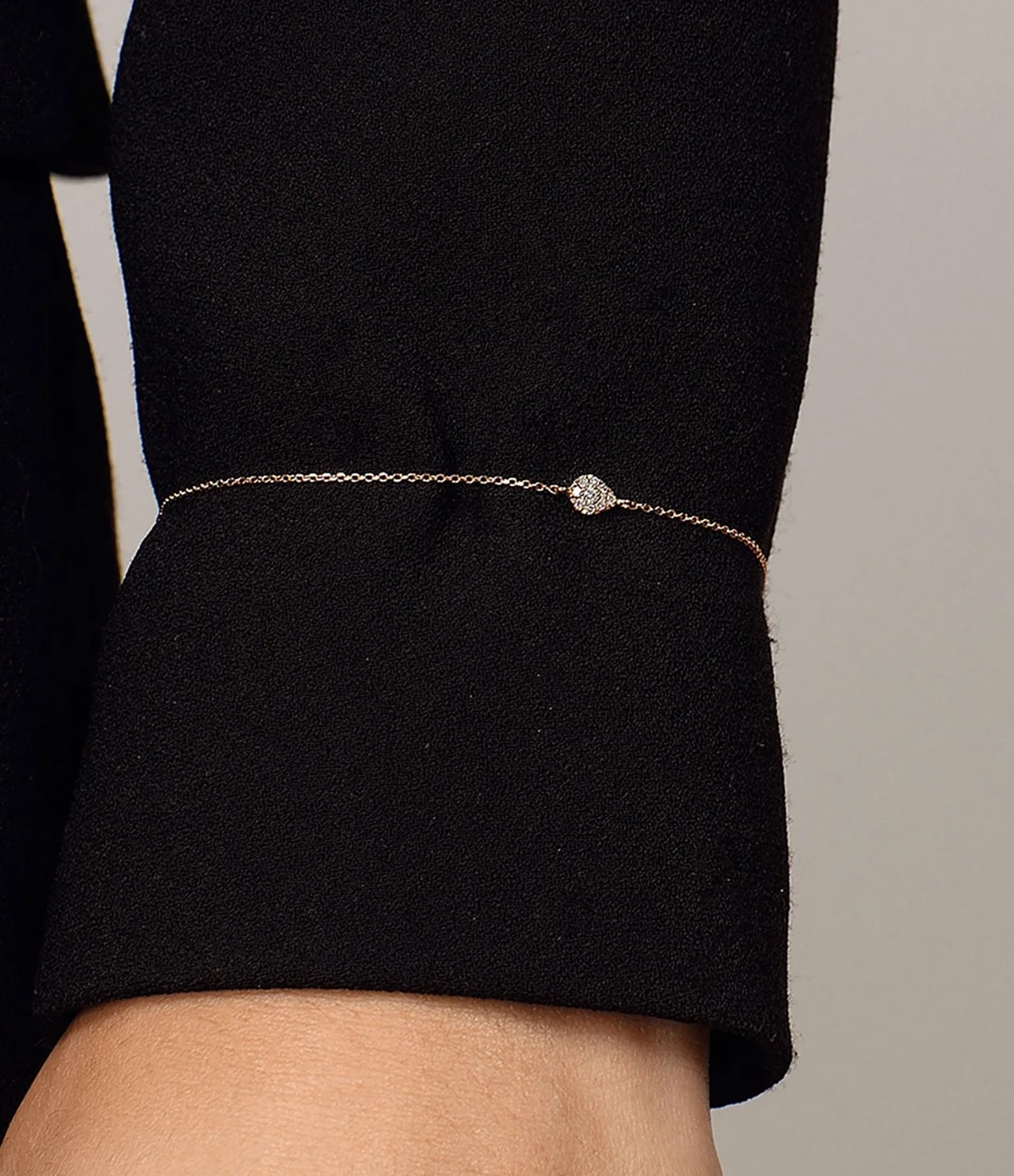 Magic Touch Pear Chain Bracelet