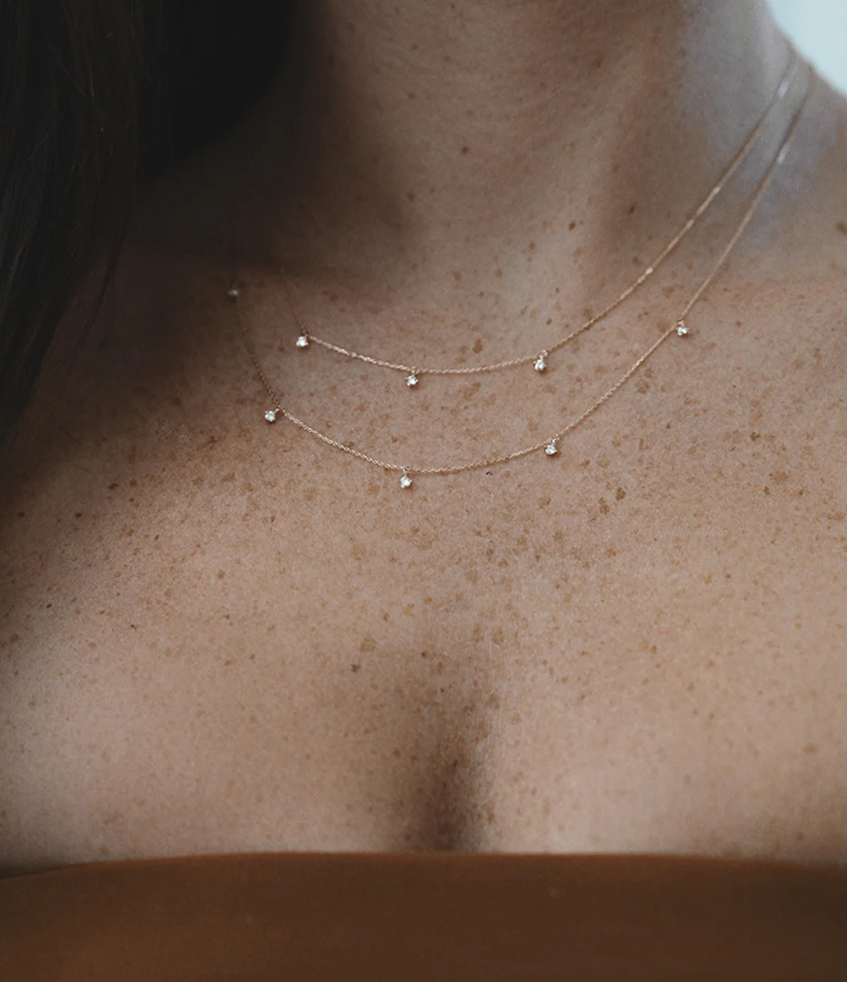 Stardust Necklace with 5 Diamonds in Rose Gold