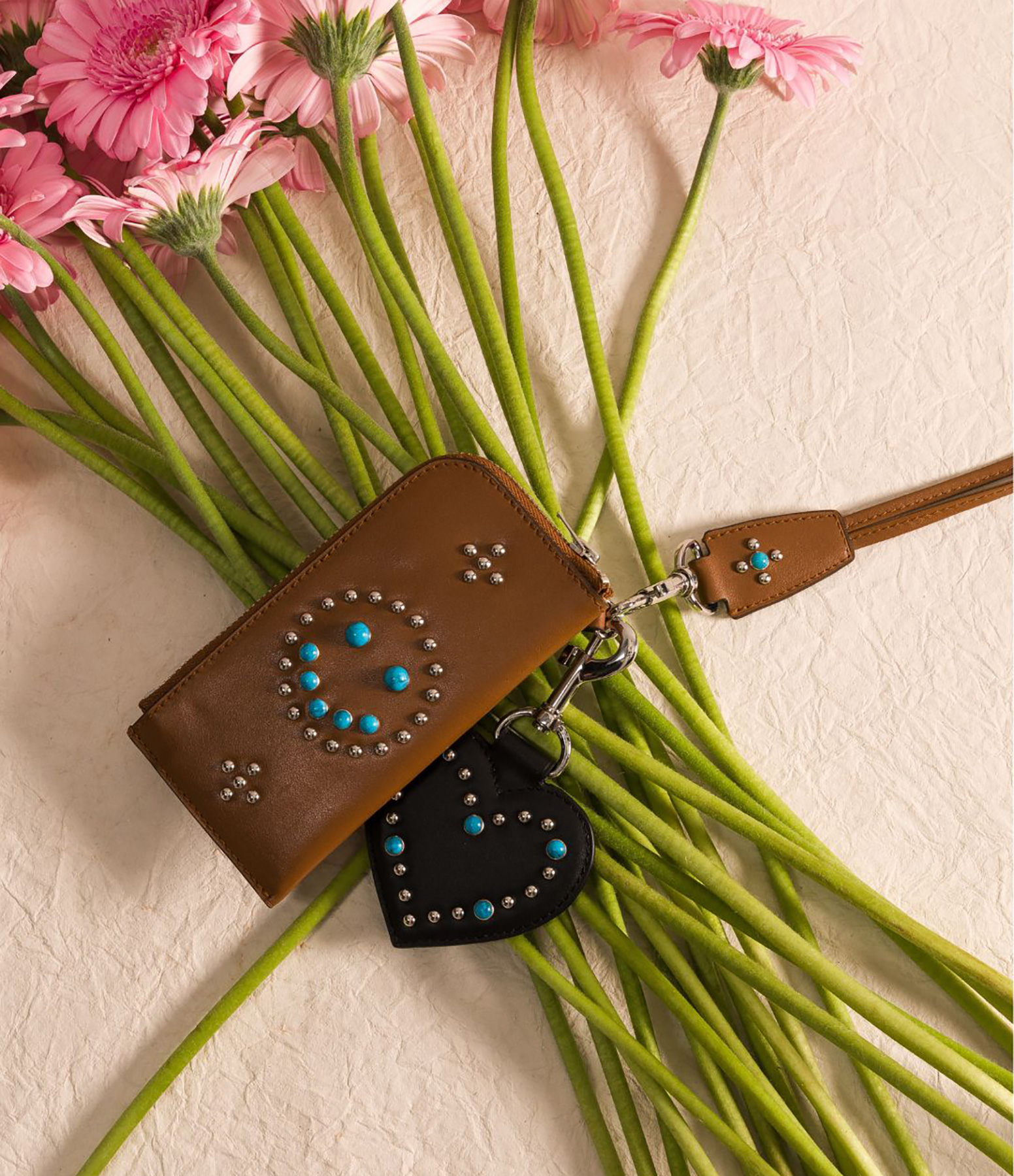 Dakota Caramel Card Holder