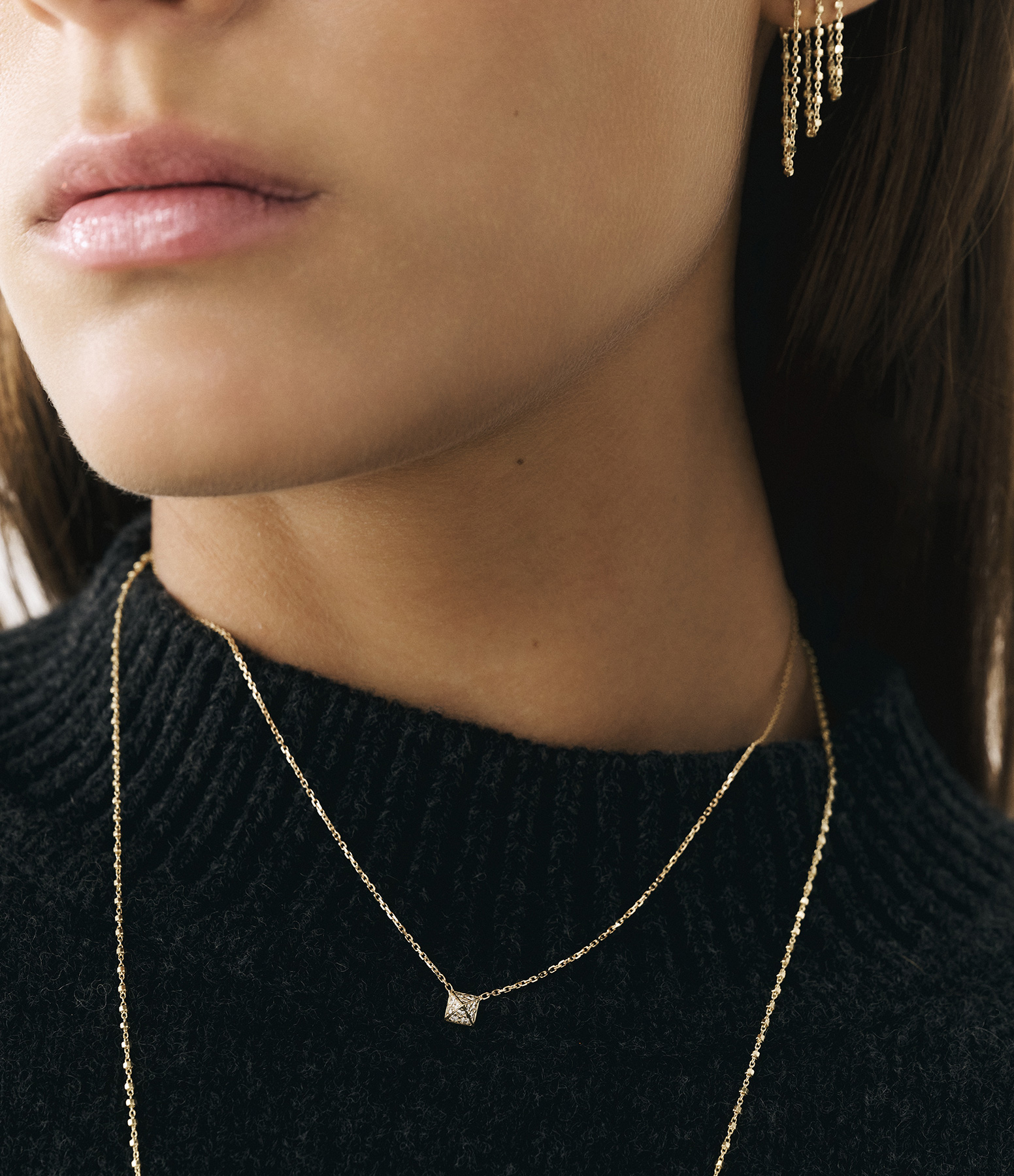 Yellow Gold Pyramidal Forçat Necklace with Polished Diamonds