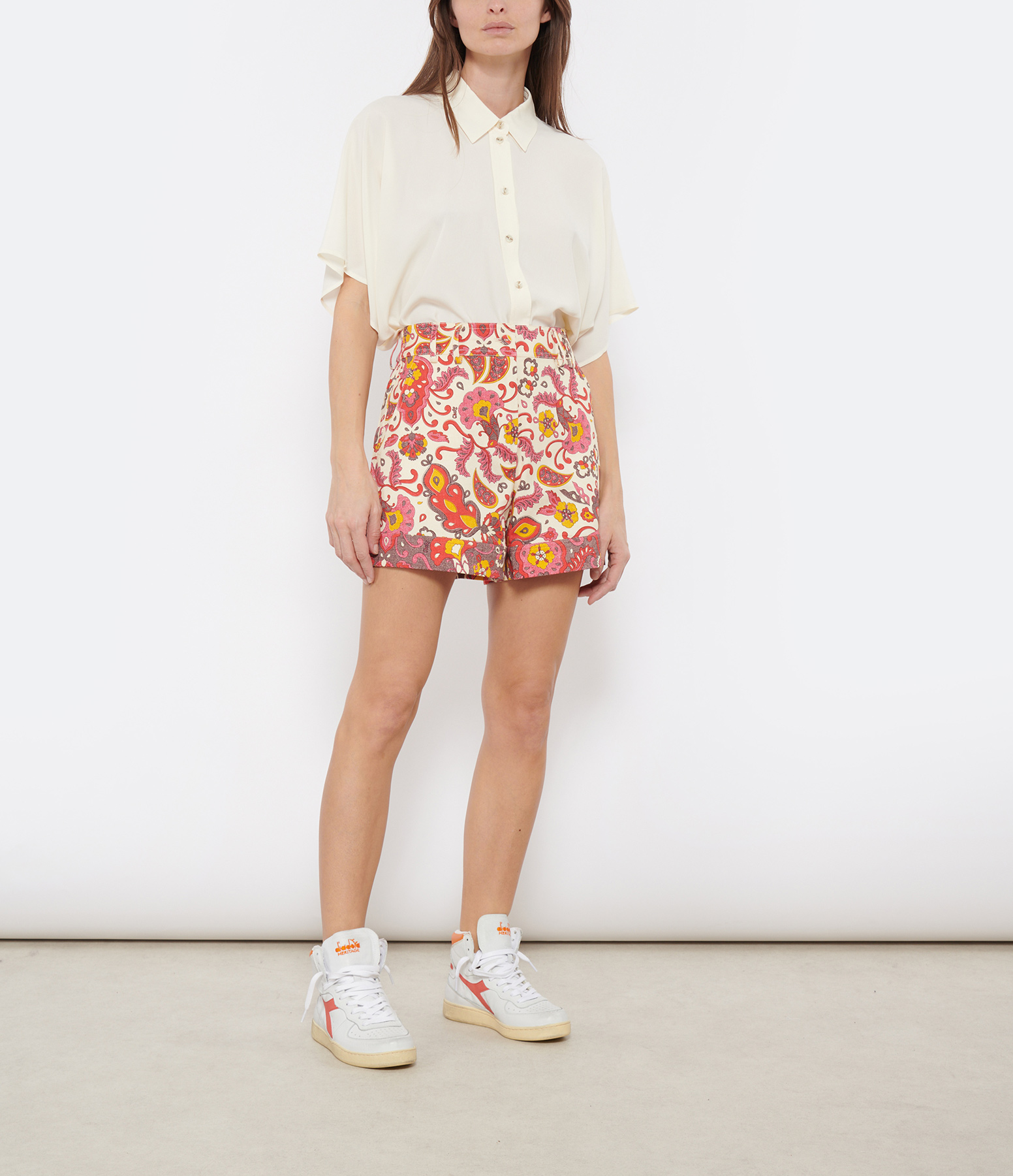 Ingrid Paisley Cream Shorts