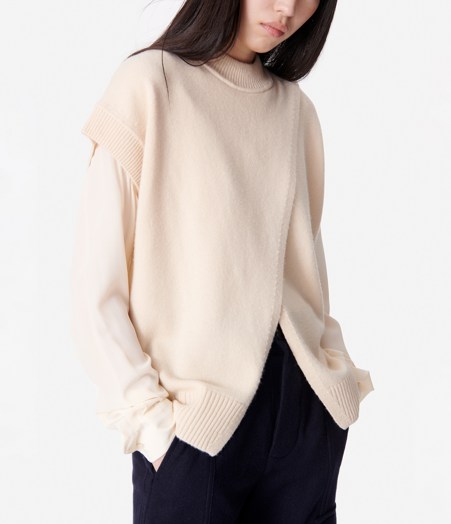 Belina Sweater in Ecru