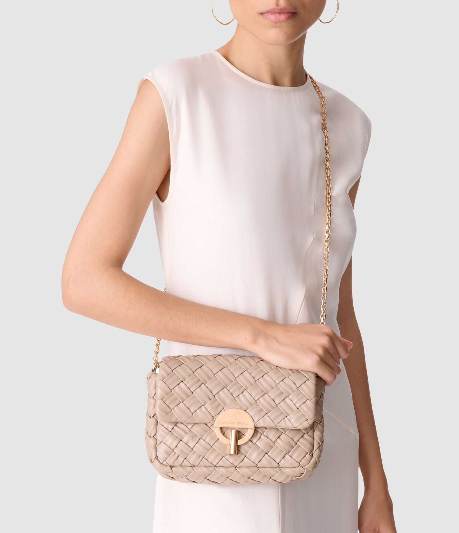 Medium Moon Bag in Beige Braided Leather