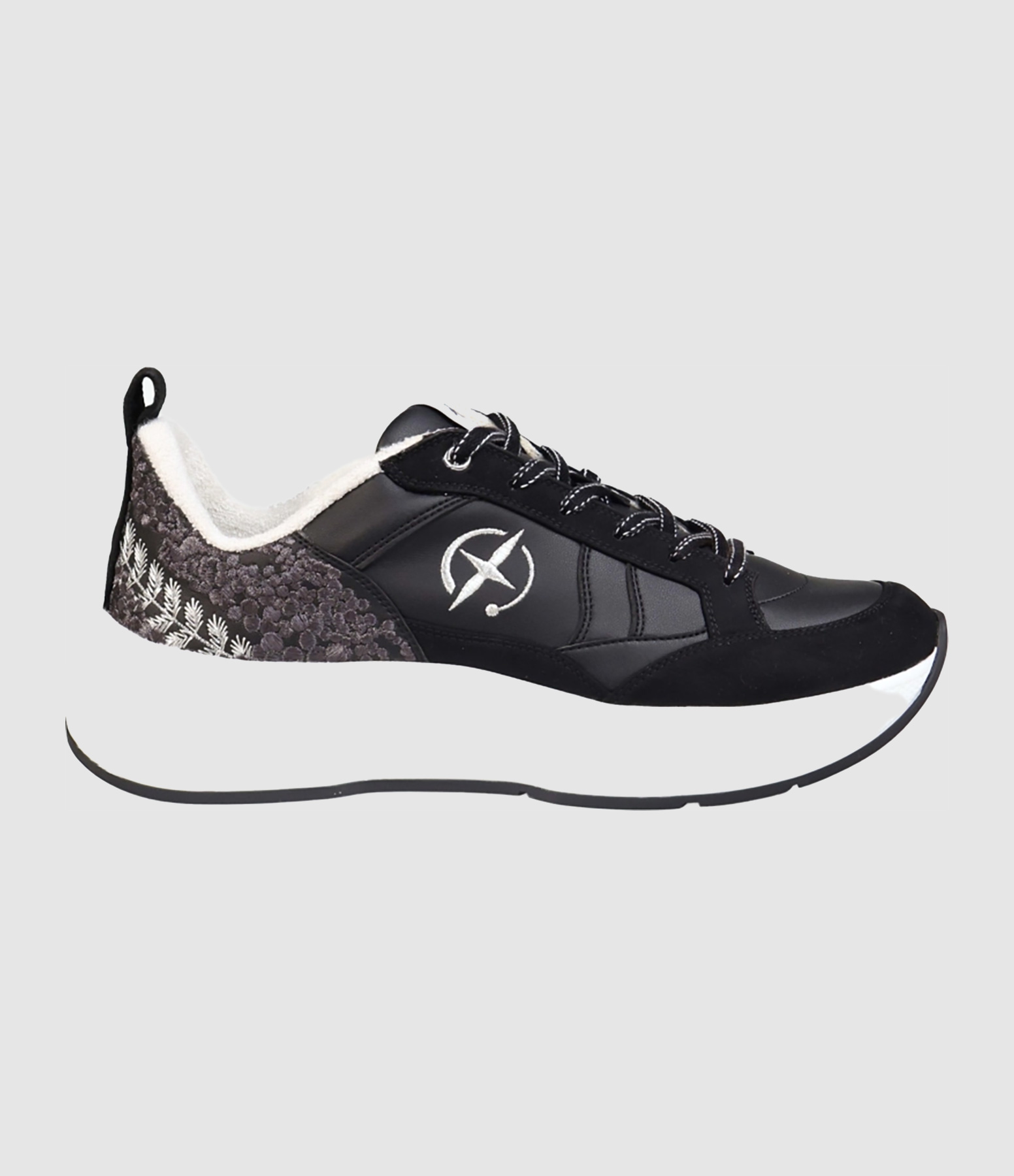 Luna Trainers, Size 40, Black and Anthracite