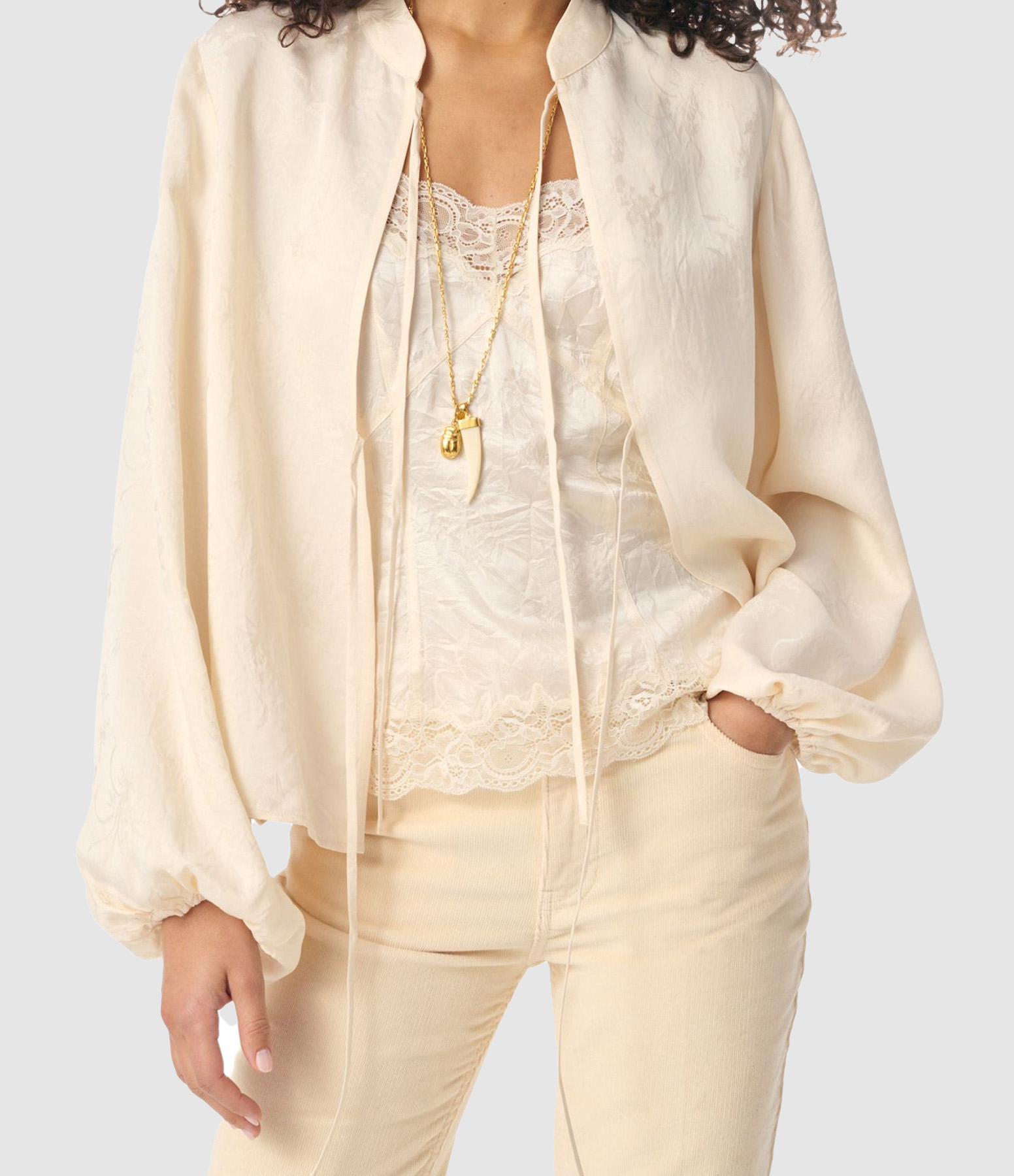 Glenys Blouse in Ecru