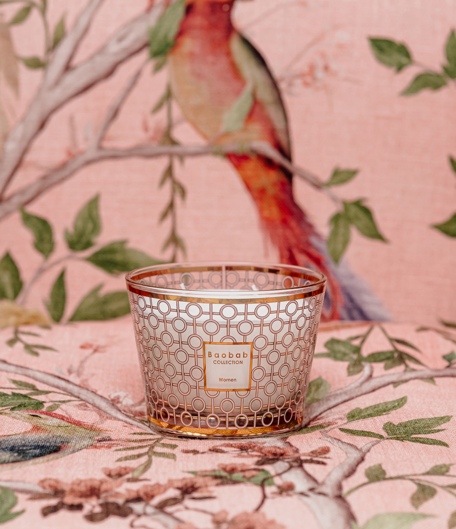Max 10 Women Candle