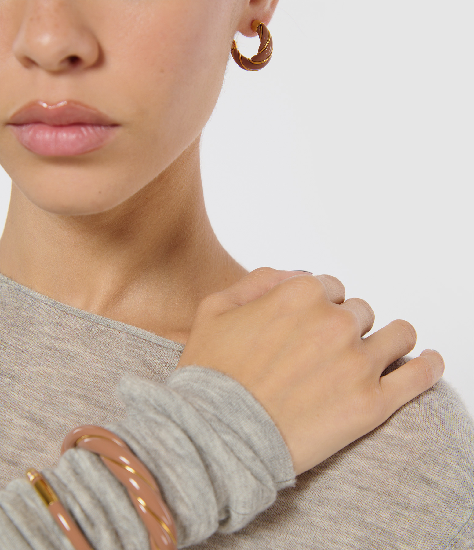 Diana PM Cappuccino Hoop Earrings
