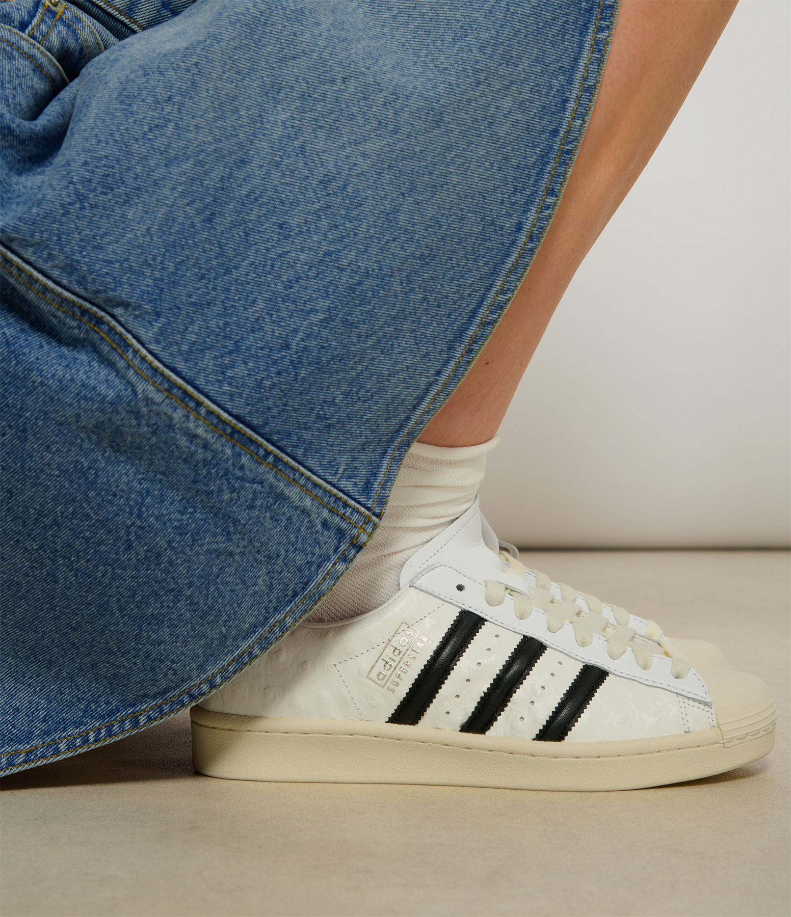 Superstar Vintage trainers in Cloud White, Core Black and Cream White