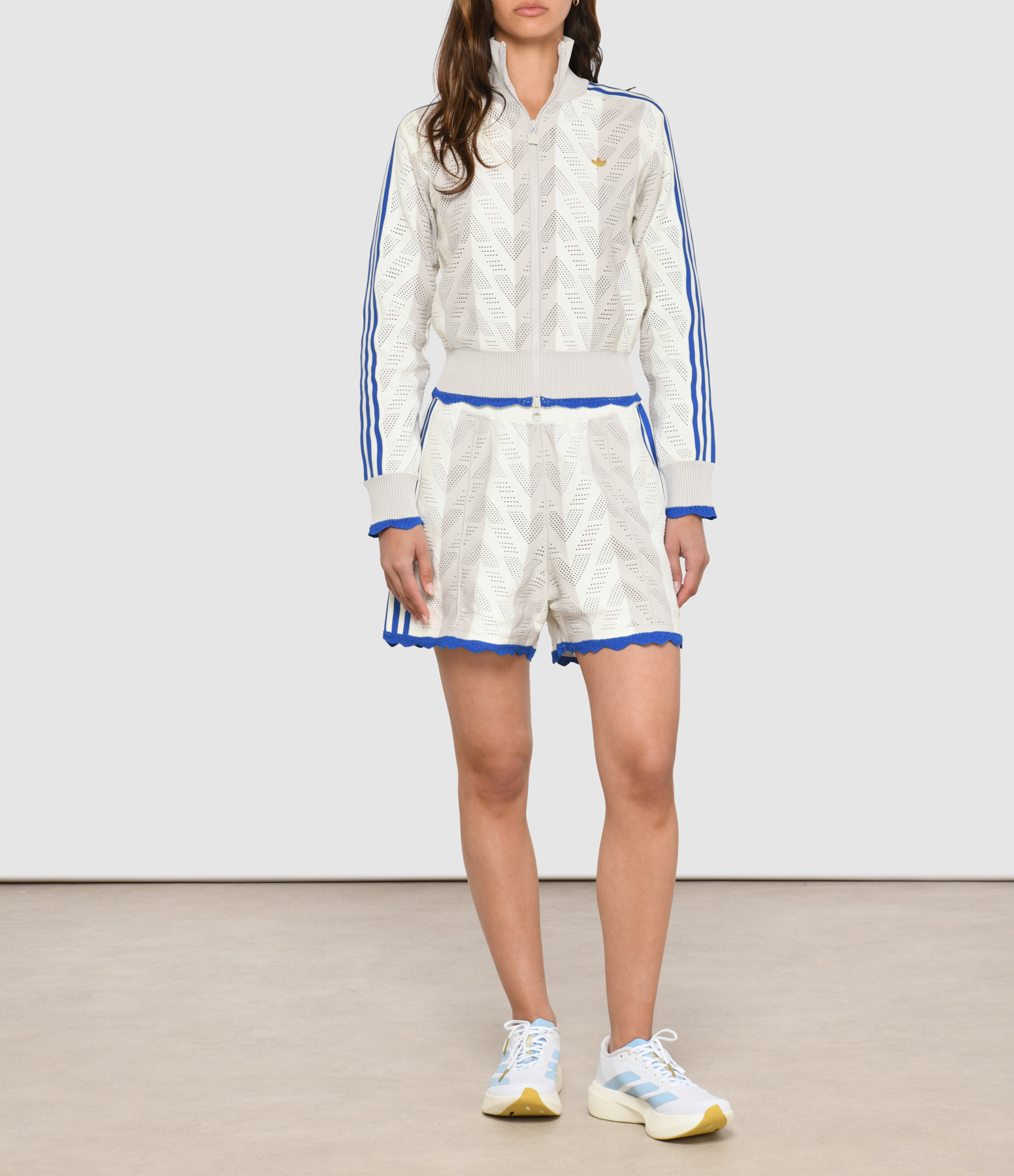 Firebird Lo Sho Shorts – Off-White/Chalk Pearl