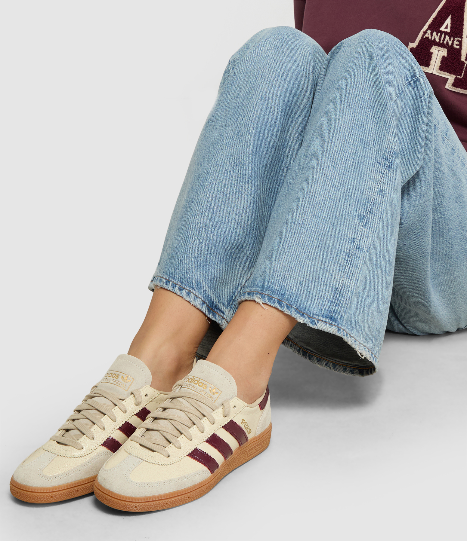 Spezial Trainers Off White/Shadow Red/Gum 2