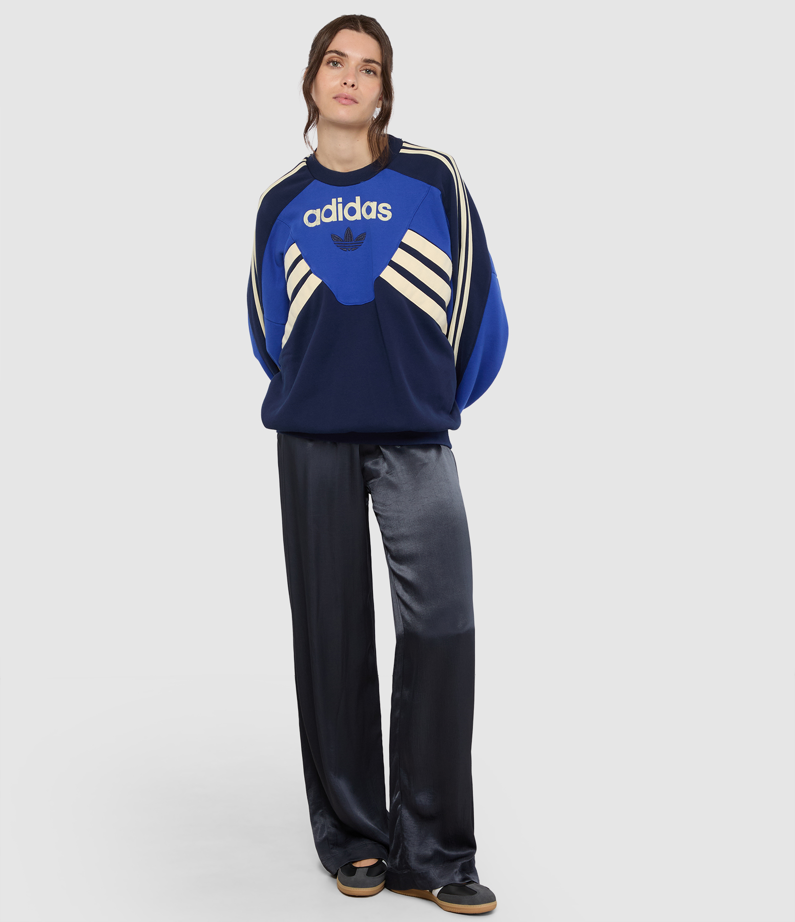Main Originals Sweatshirt – Bold Blue/Night Indigo