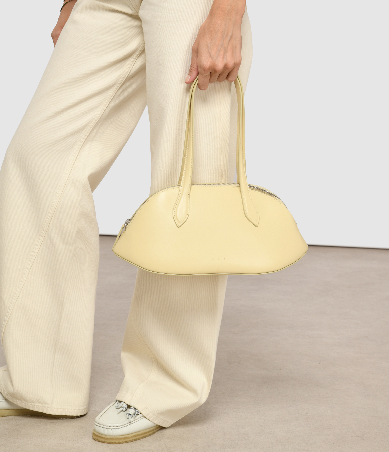 Cosmo Bowling Bag in Butterscotch
