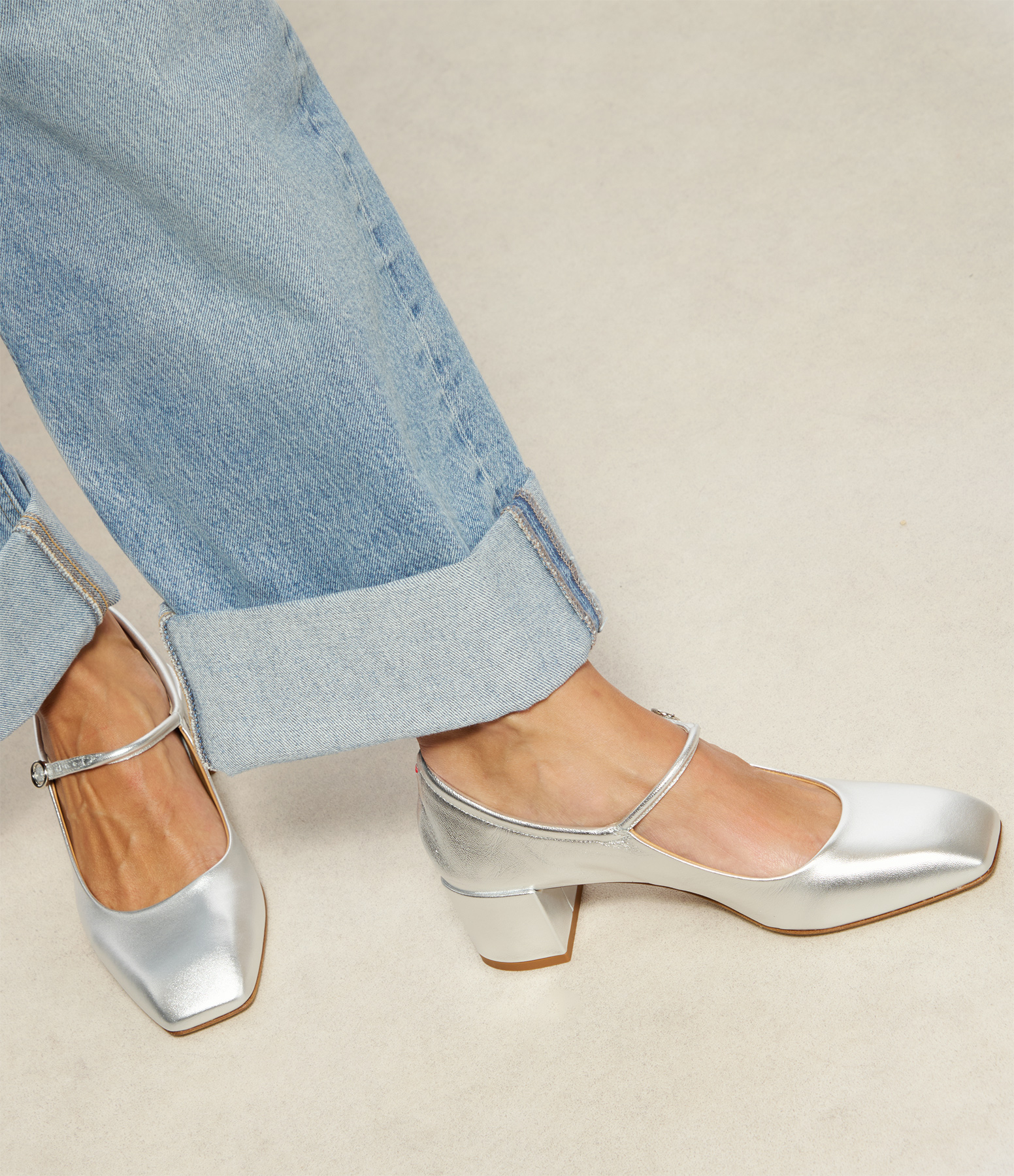 Aline Nappa Silver Ballet Flats