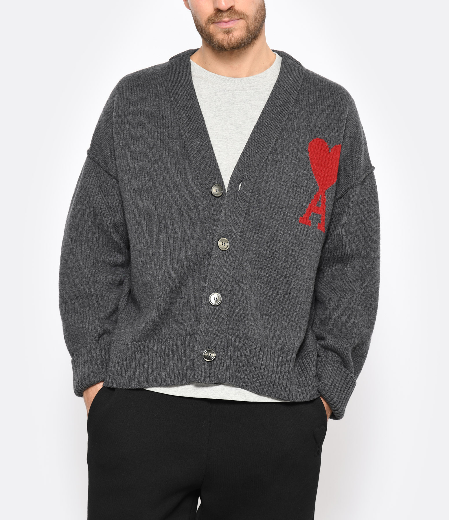 Unisex ‘Ami de Cœur’ Cardigan in Grey Marled with Red