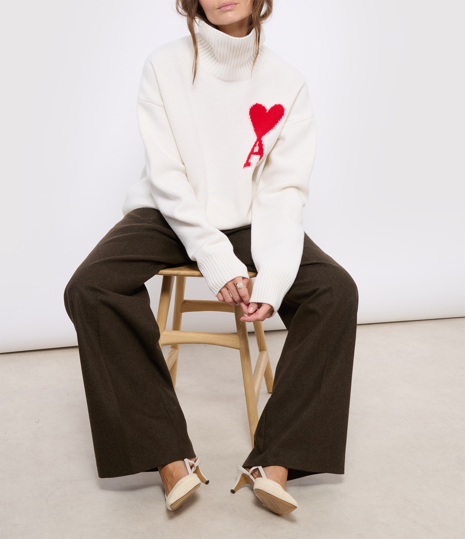 Unisex ‘Ami De Cœur’ Ecru Wool Jumper
