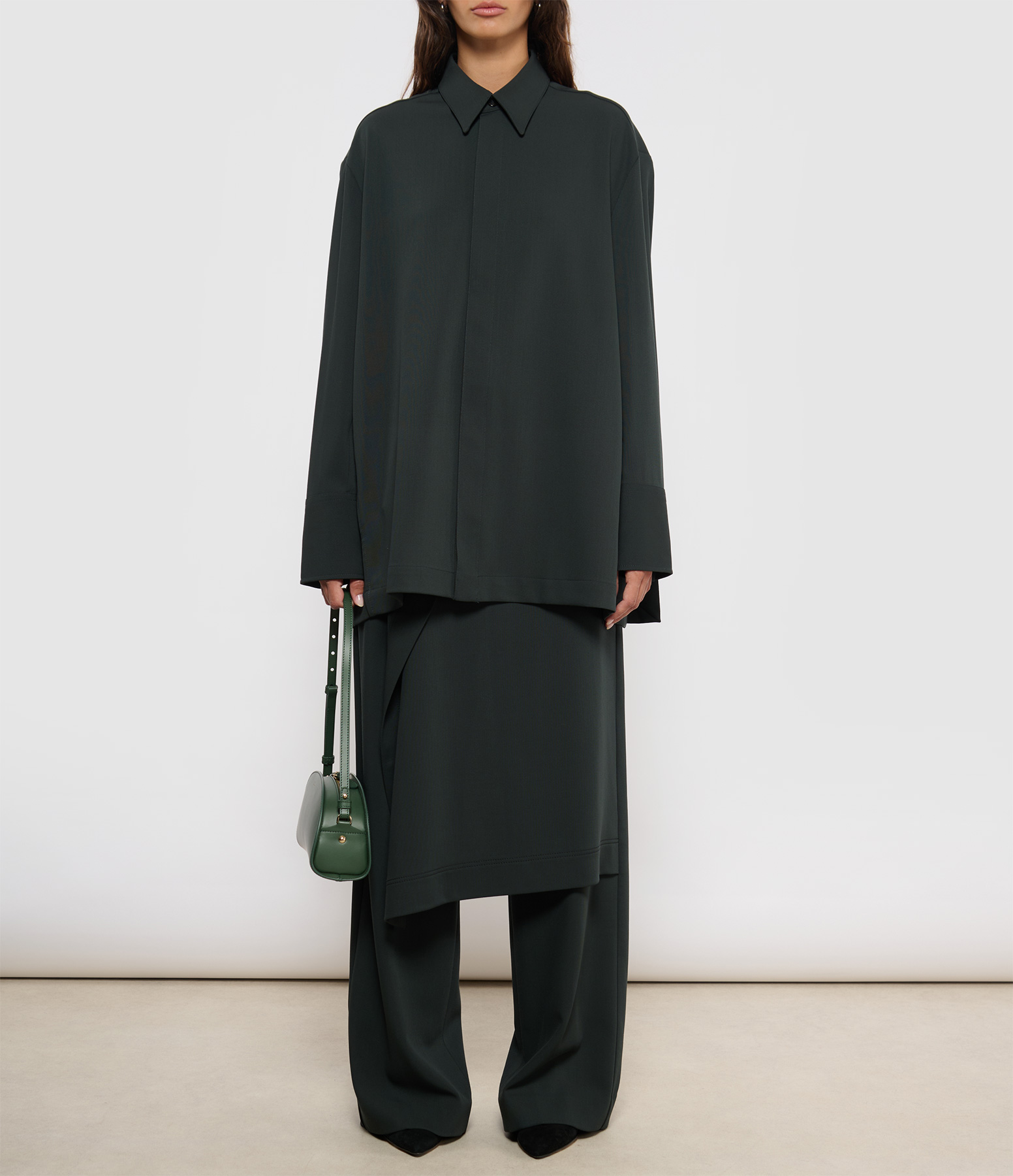 Wide-Leg Trousers in Anthracite