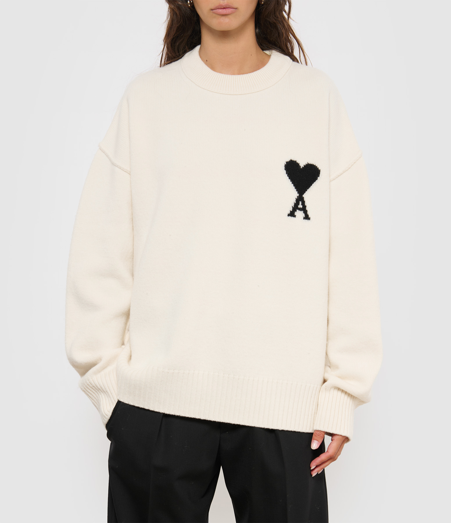 Ami De Coeur Round-Neck Jumper – Ecru and Black