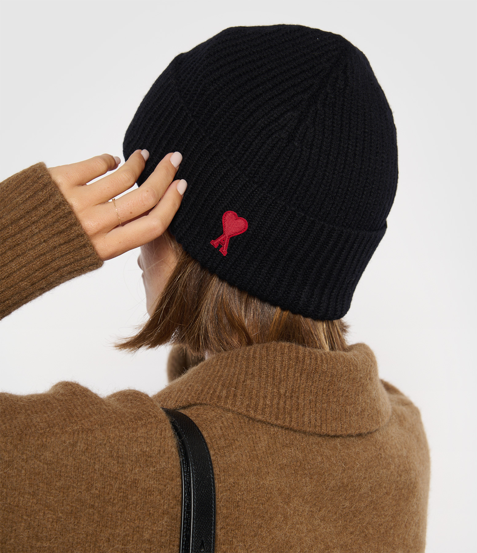 Black and Red ‘Ami De Coeur’ Beanie