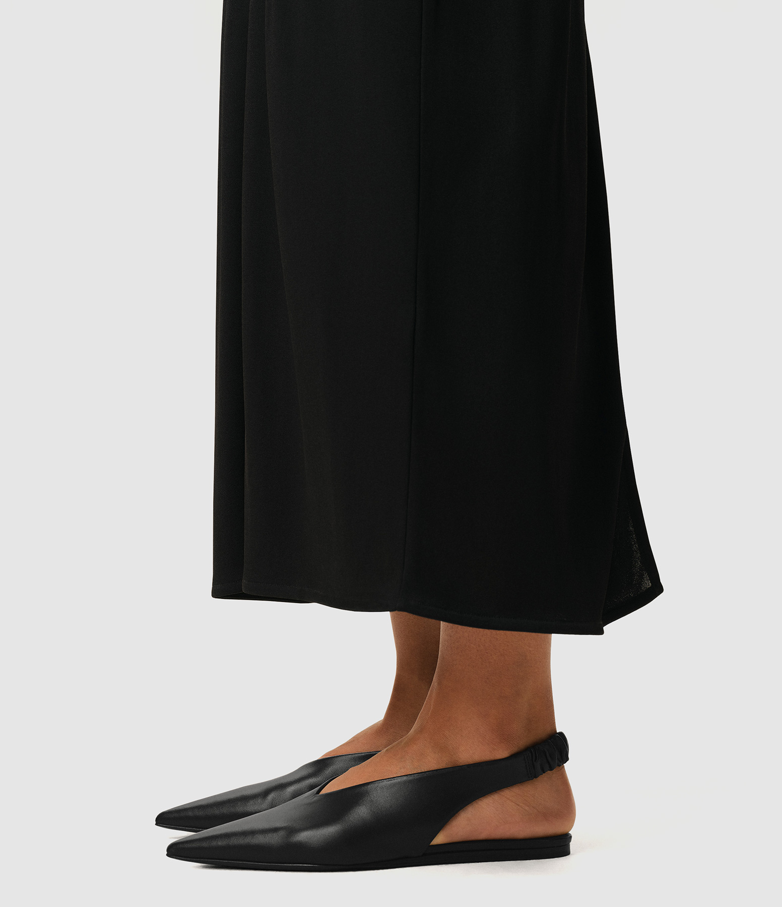 Black Ballet Flats