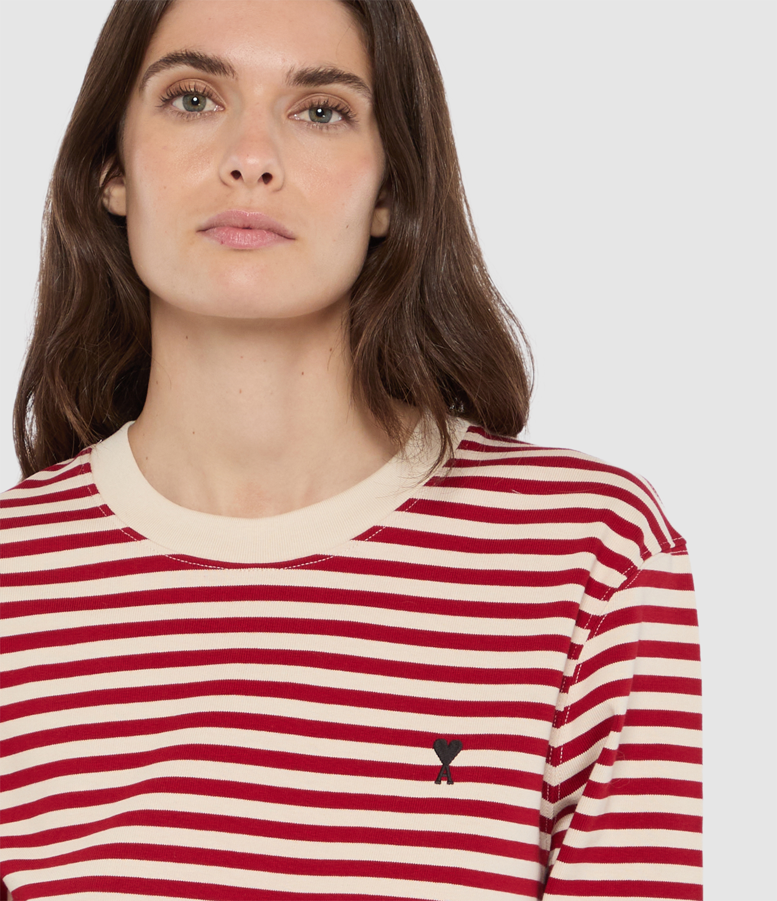 Black ‘Ami De Coeur’ T-shirt – Ruby Red, Ivory