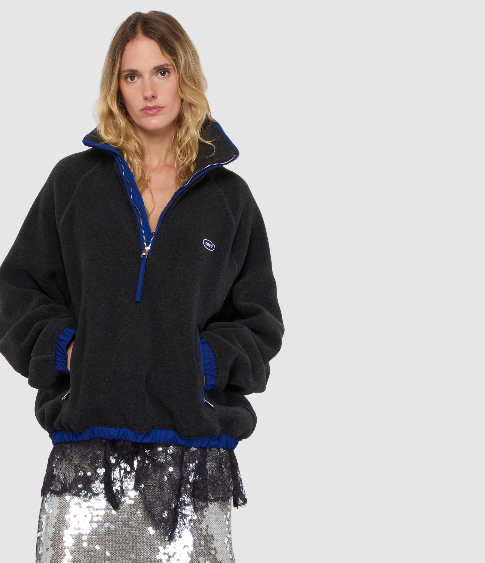 Ami Half-Zipped Sweatshirt in Carbon Grey