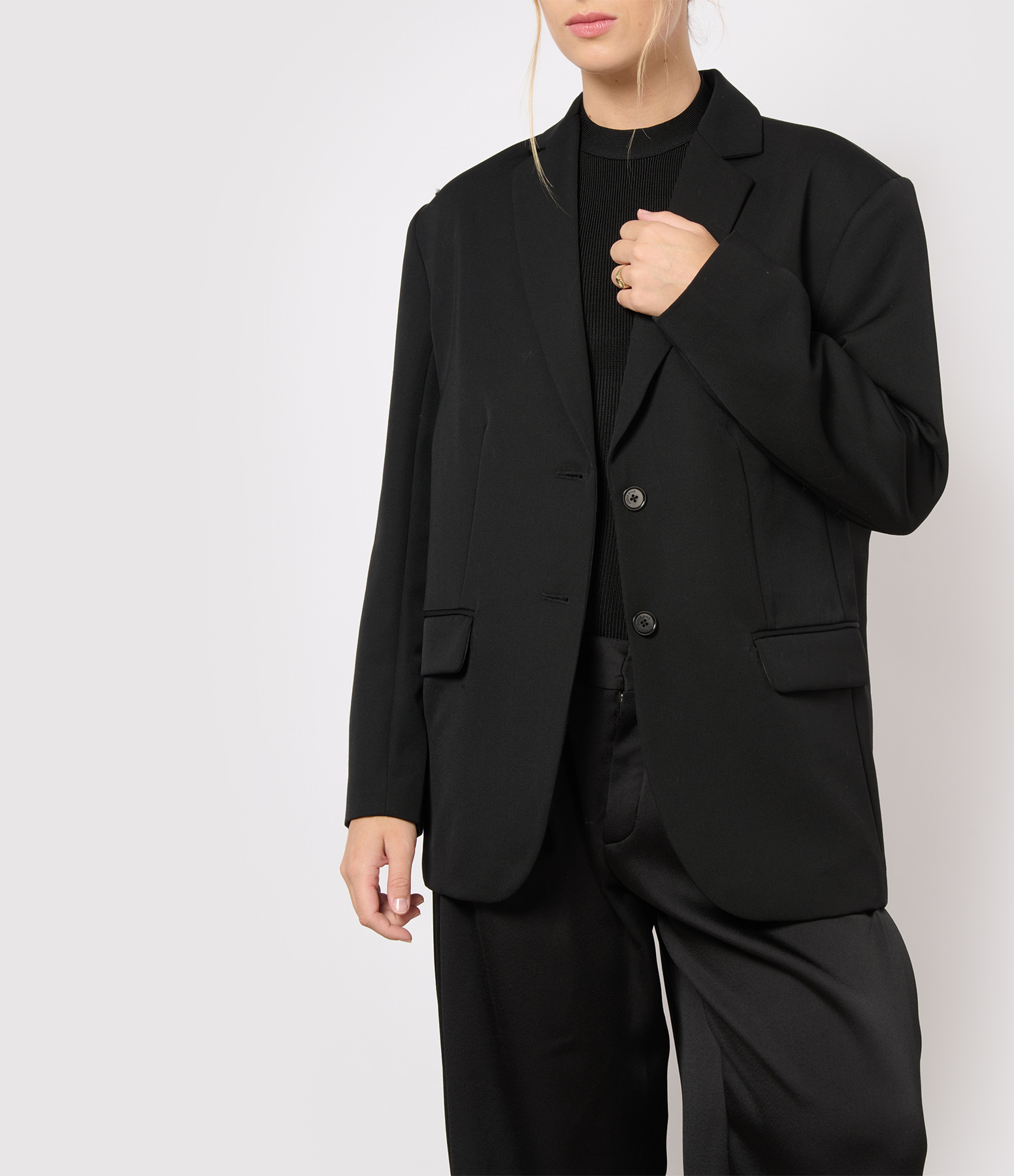 Quinn Black Blazer Jacket