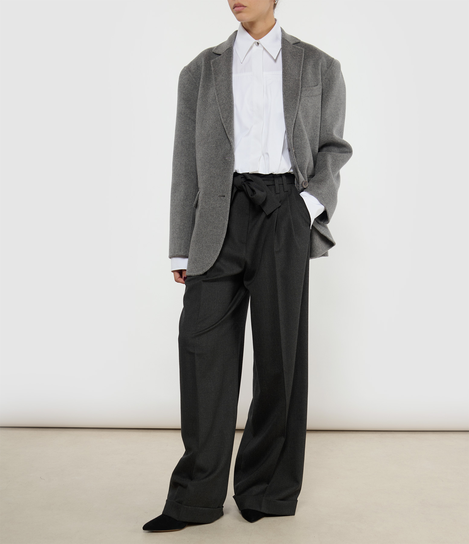 Quinn Cashmere Blend Blazer in Heather Grey