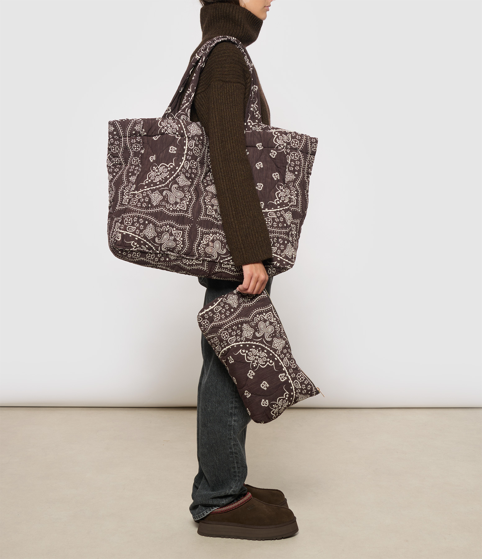 Philadelphia Tote Bag in Chocolate Brown