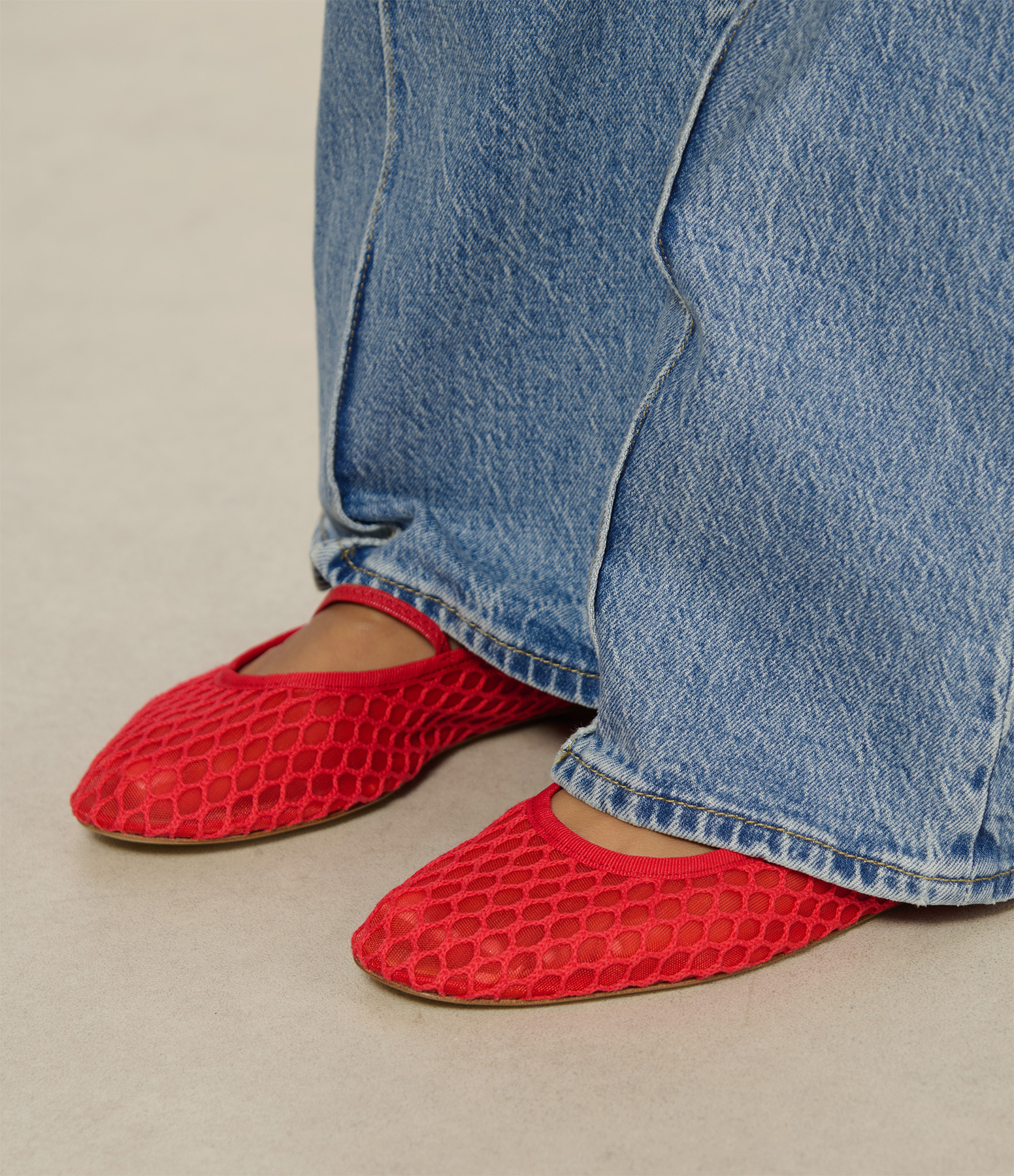 Swan Red Ballet Flats