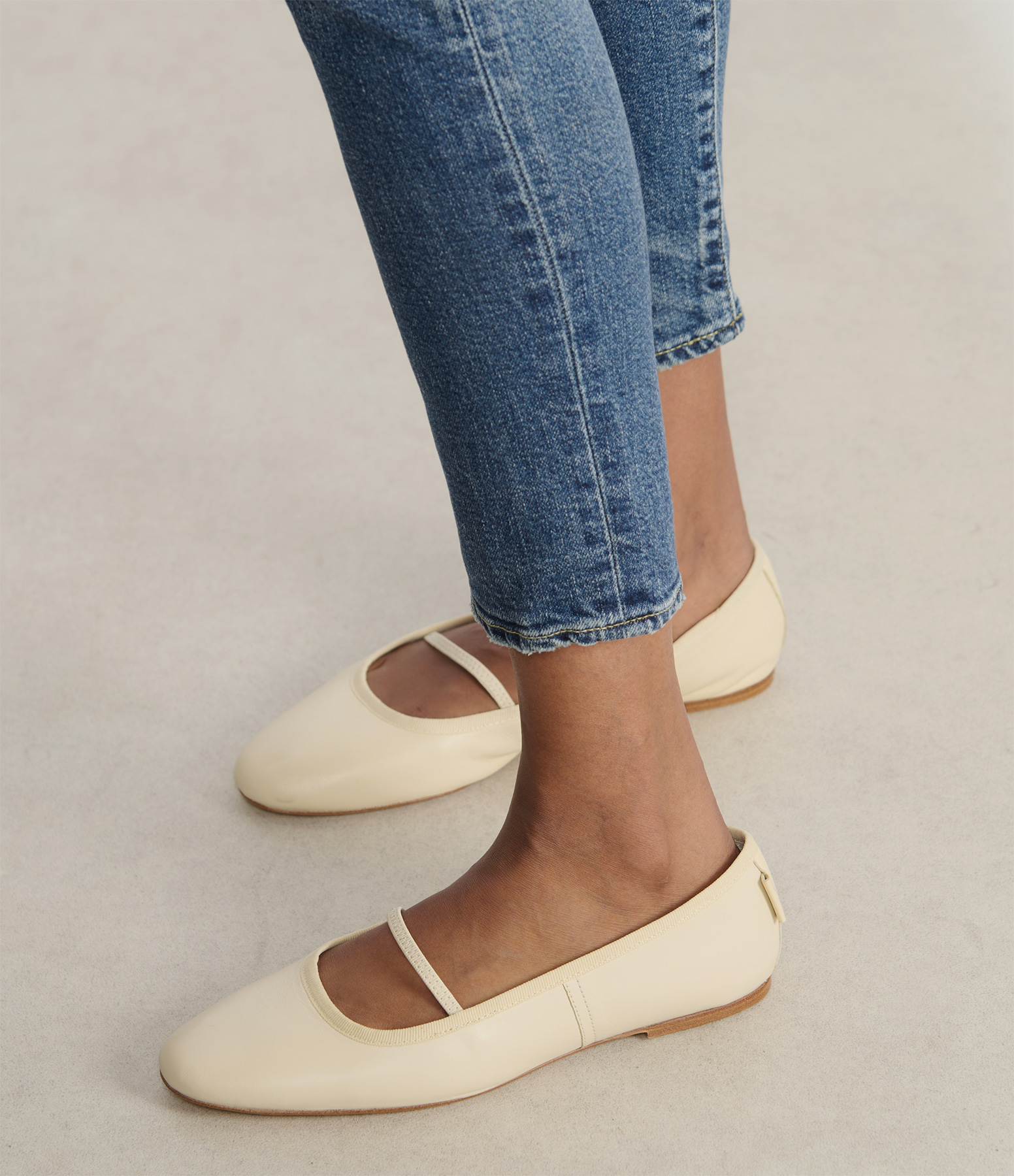 Swan Beige Ballet Flats