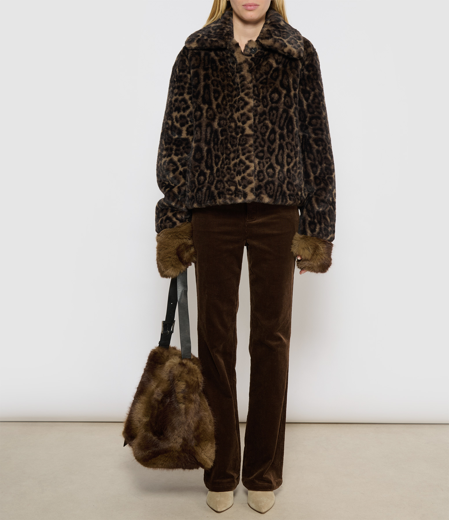 Elis Dark Leopard Coat
