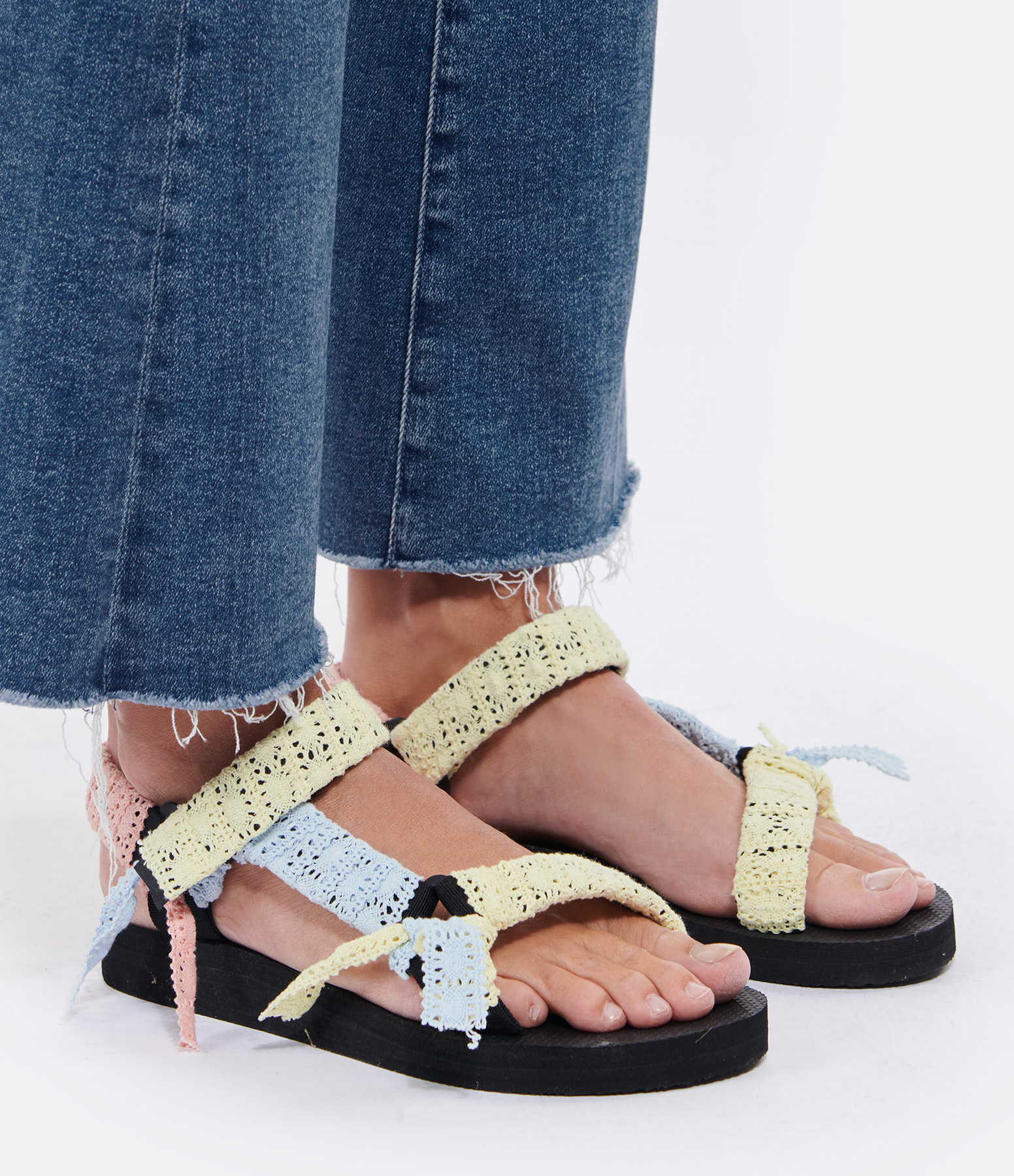 Trekky Mix Lace Multicoloured Sandals
