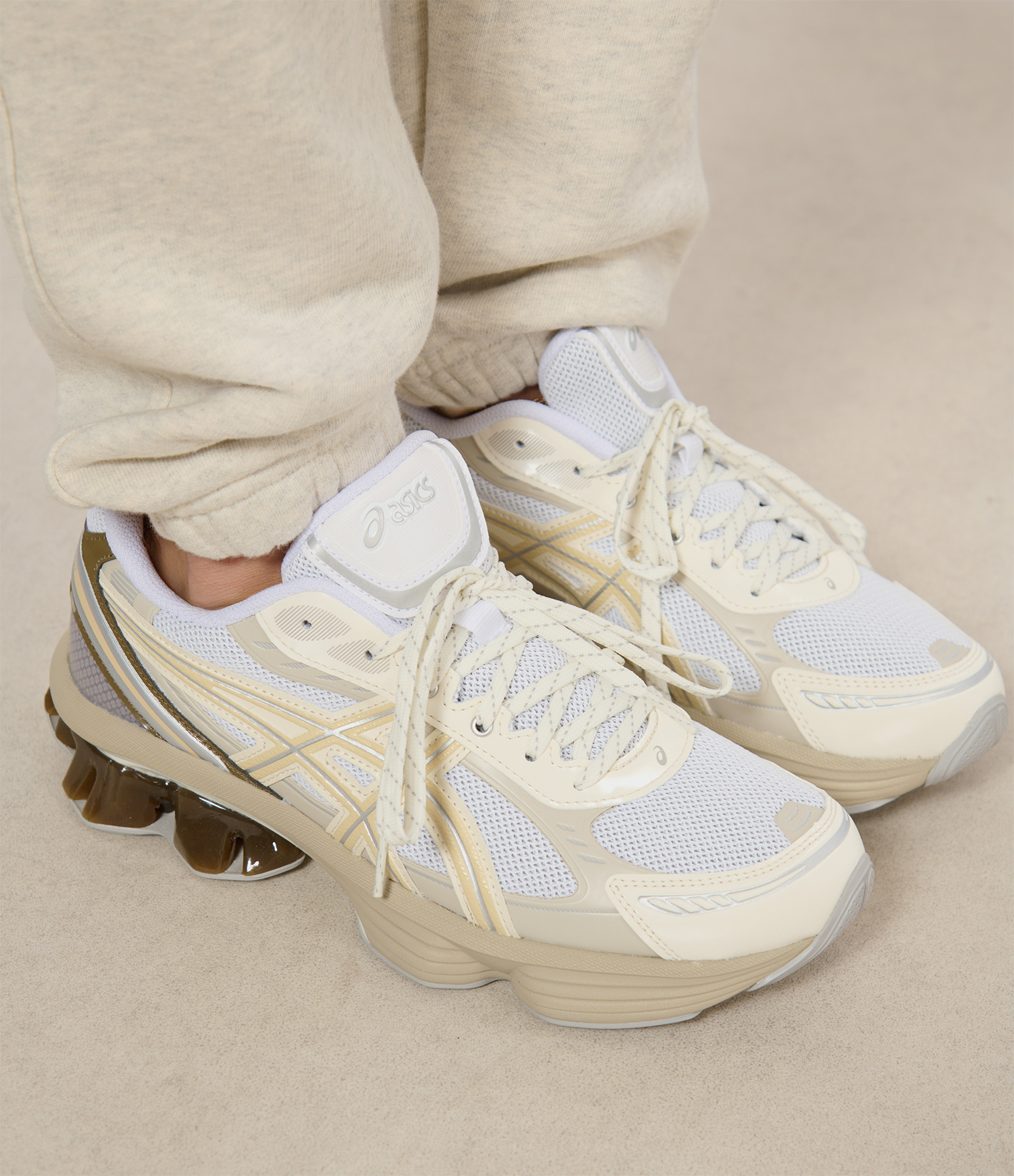 Gel-Kinetic Fluent White Menthol trainers