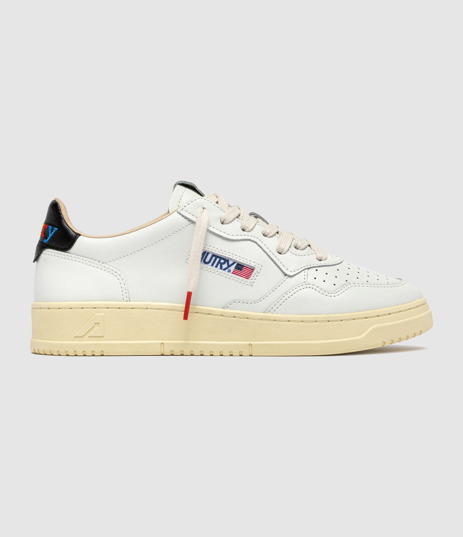 Men’s Medalist Low Lea Lealogo Trainers – White and Black