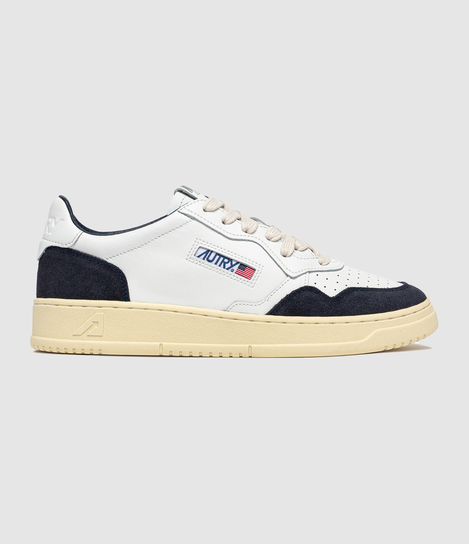 Men’s Medalist Low Soflea Sue White Ocean Trainers