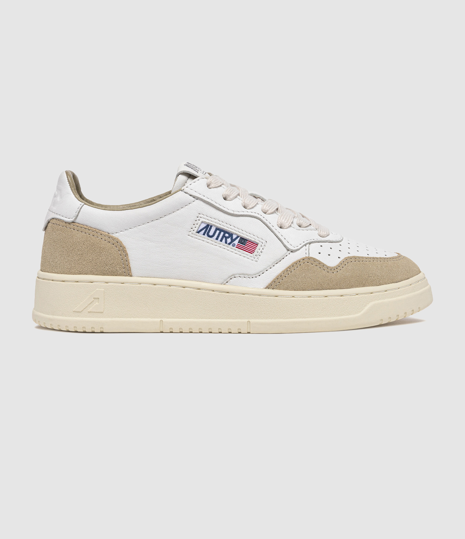Medalist Low Women’s Trainers – Goat Suede, White, Sponge