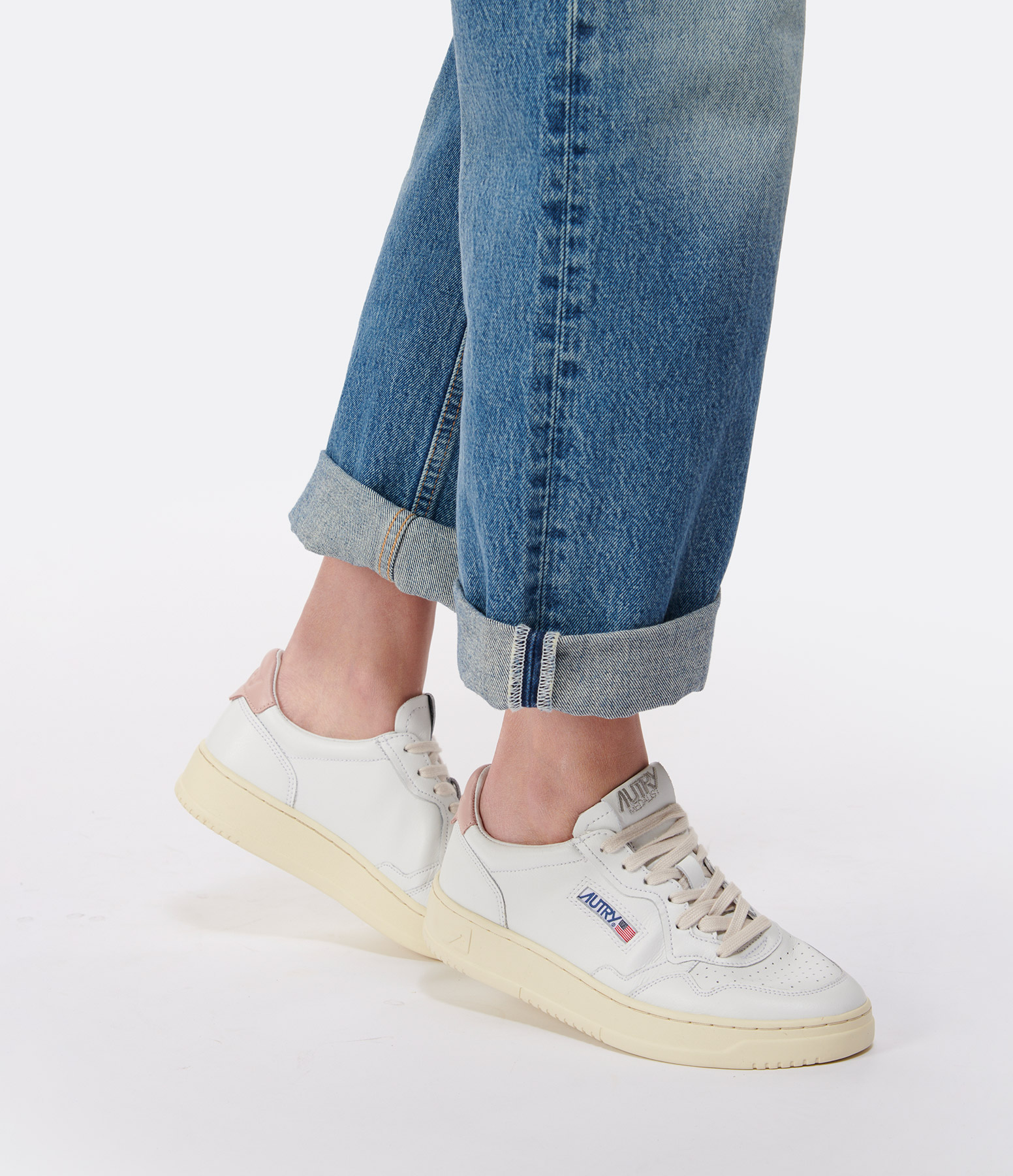 Medalist Leather Trainers – White, Pink