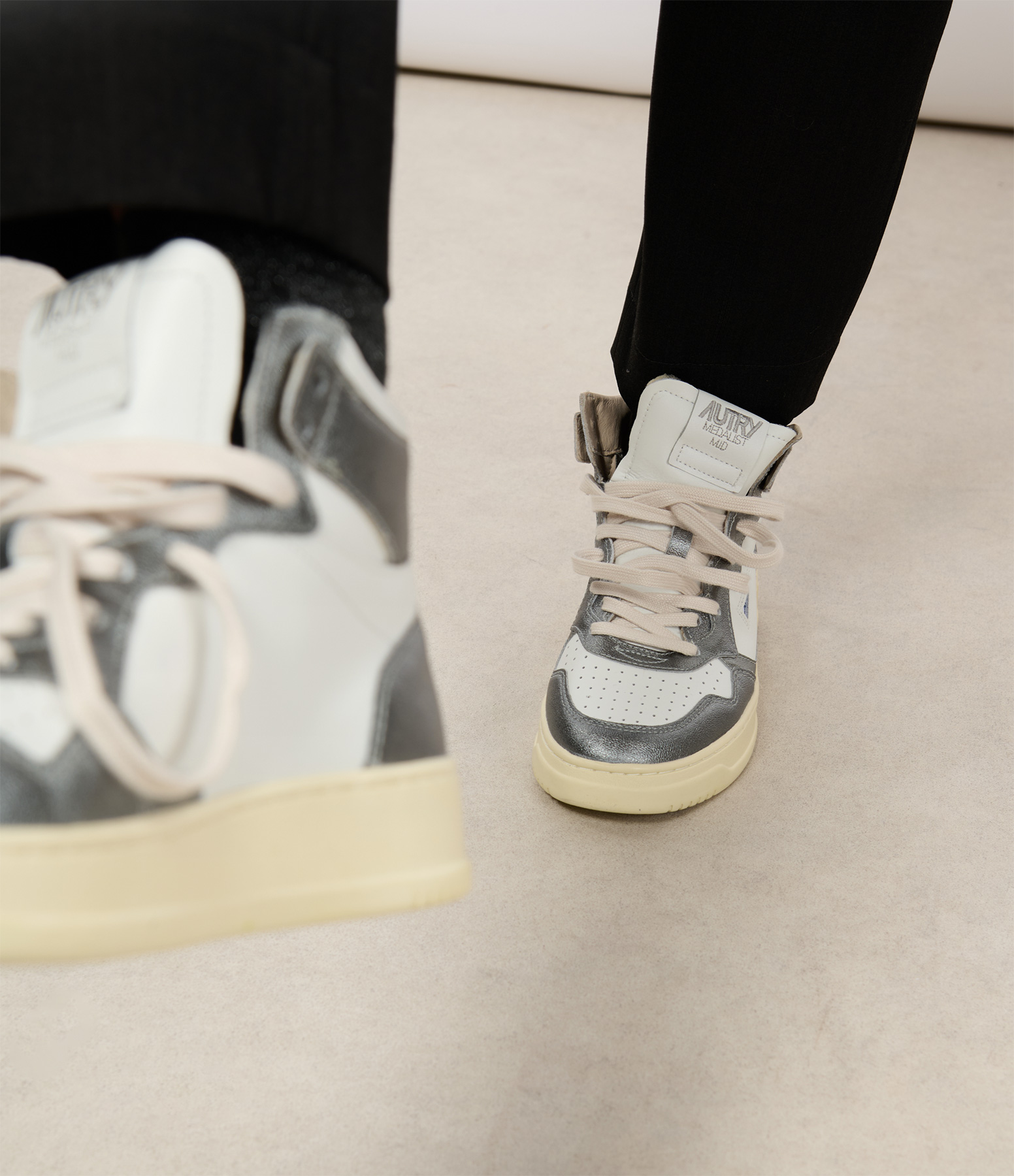 Medalist Mid Women’s Leather Trainers in Steel