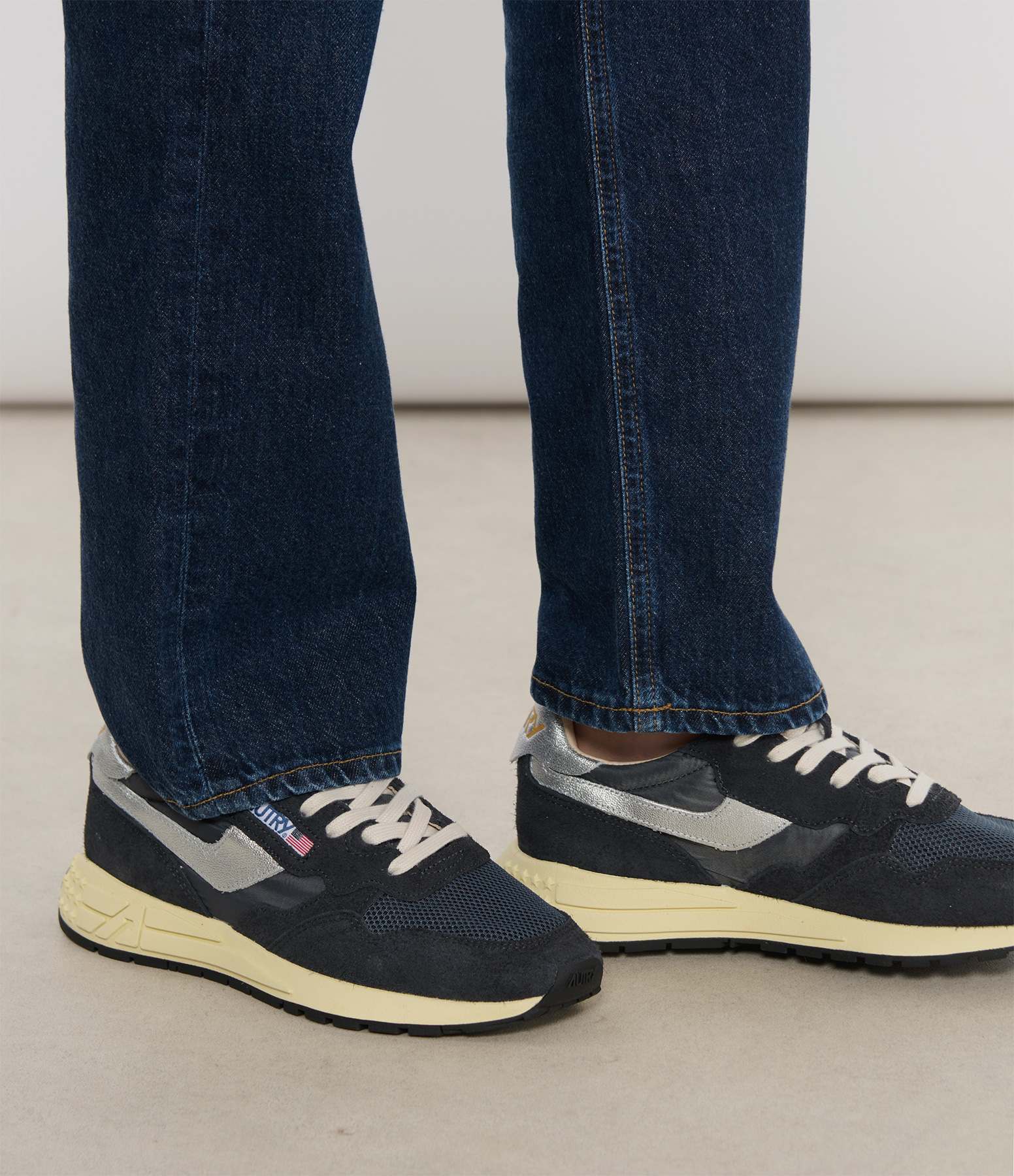 Reelwind Low Women’s Trainers – Suedenil Net Black Silver