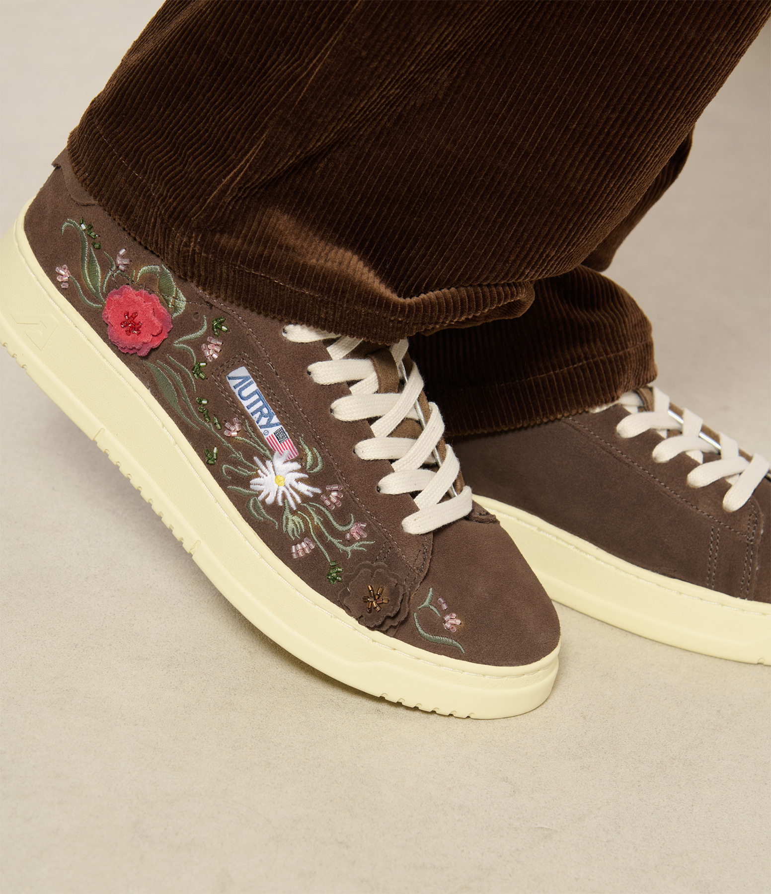 Women’s Dallas Low Suede Embro Plugh Red Trainers, Capsule Flash