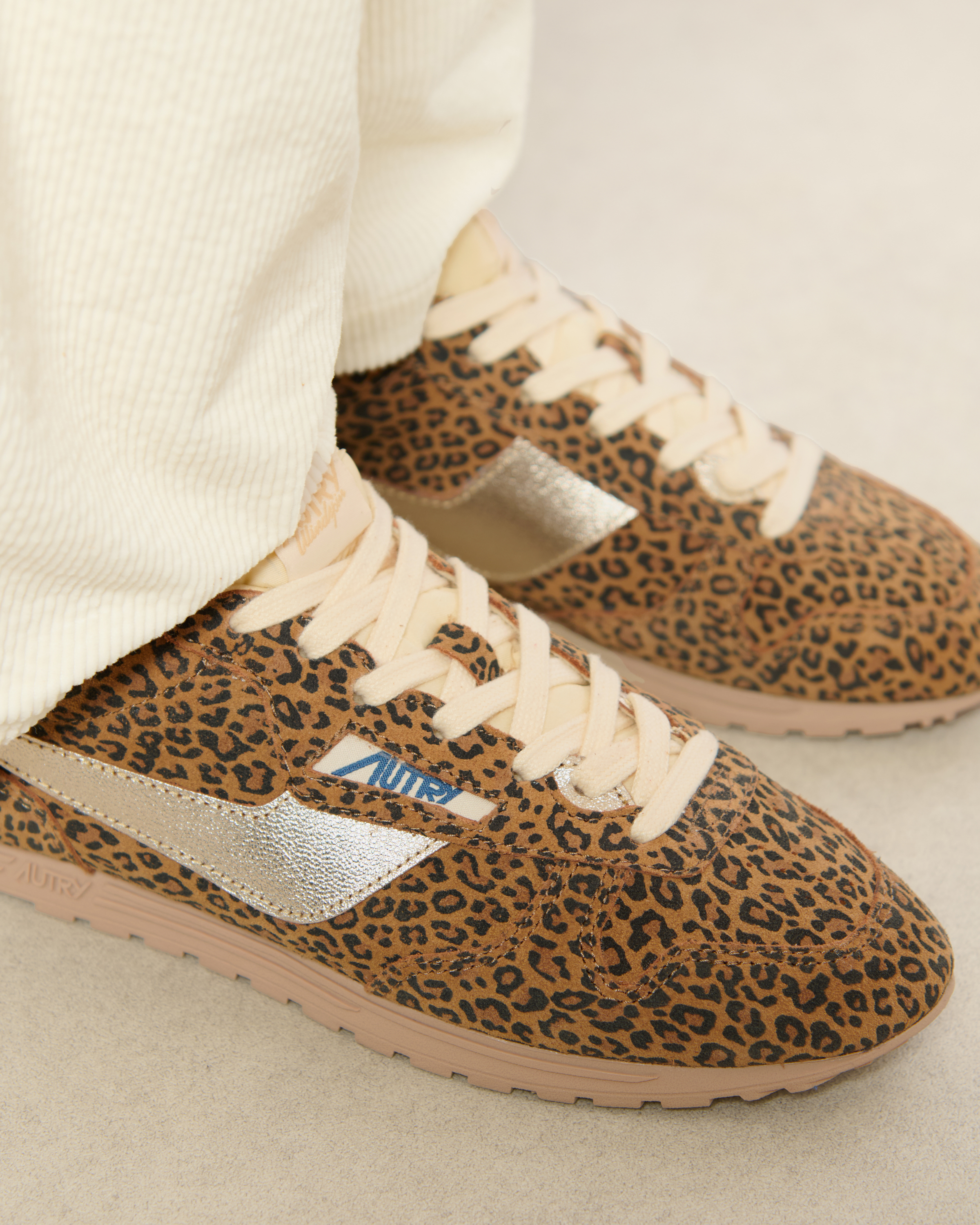 Windspin Low Suede Leopr Leo Flat Trainers