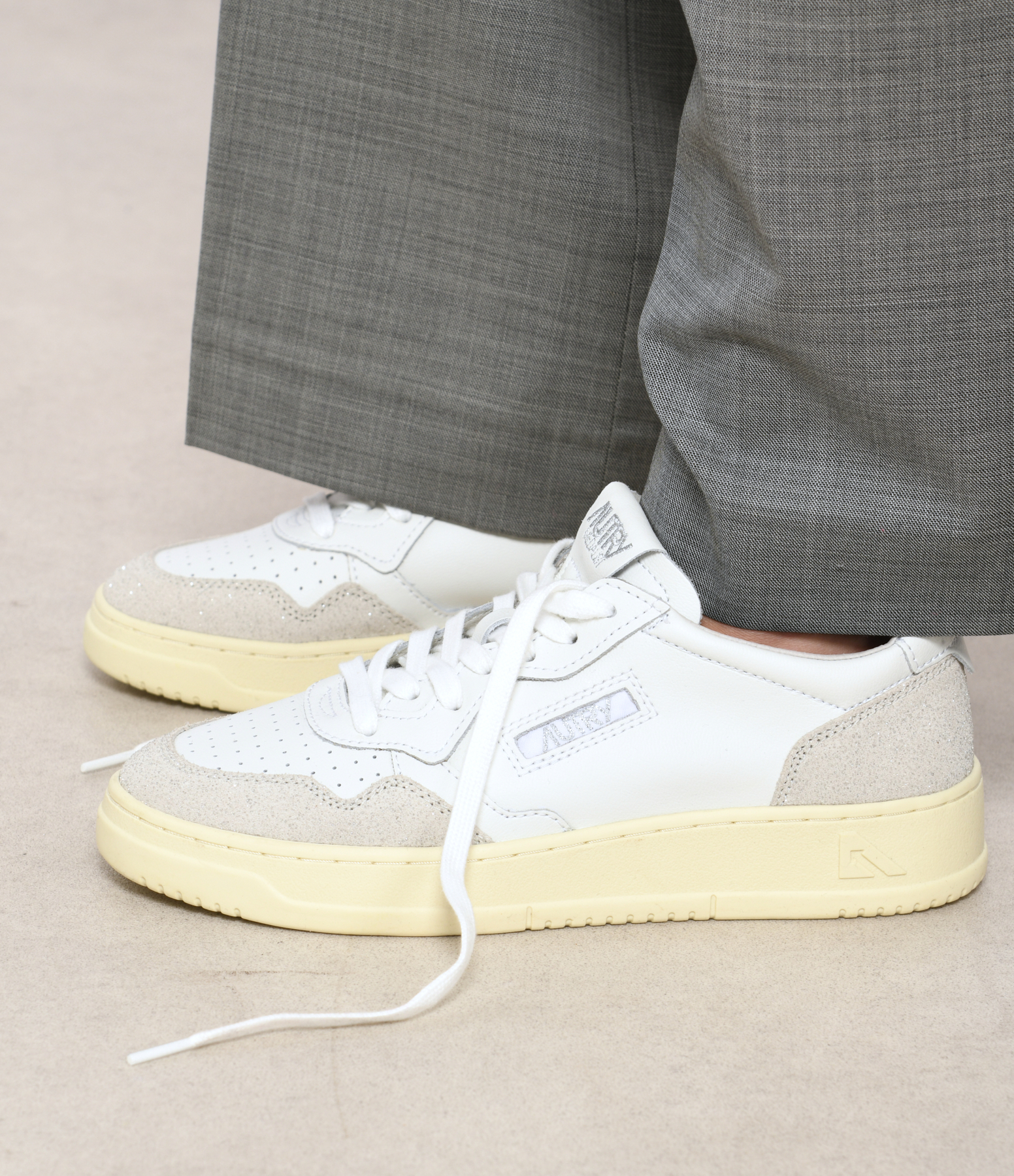 Medalist Low Soflea Spk White Grey trainers