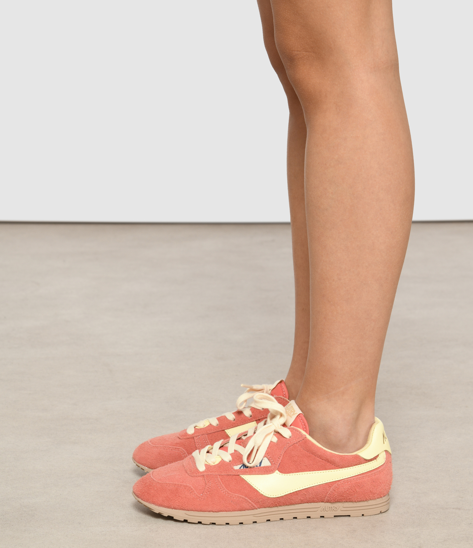 Windspin Low Suede Leat Blush Rut trainers
