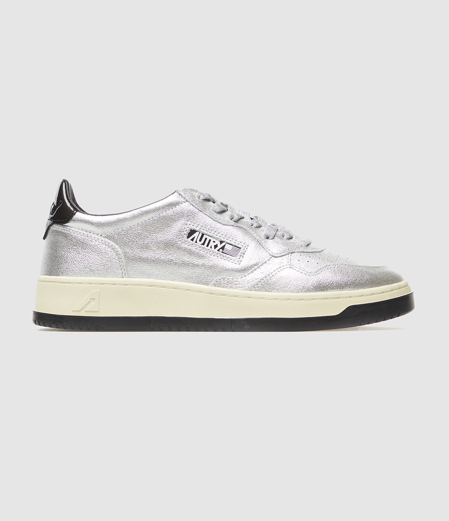 Medalist Low Women’s Trainers – Lamlea Pat Silver Blk