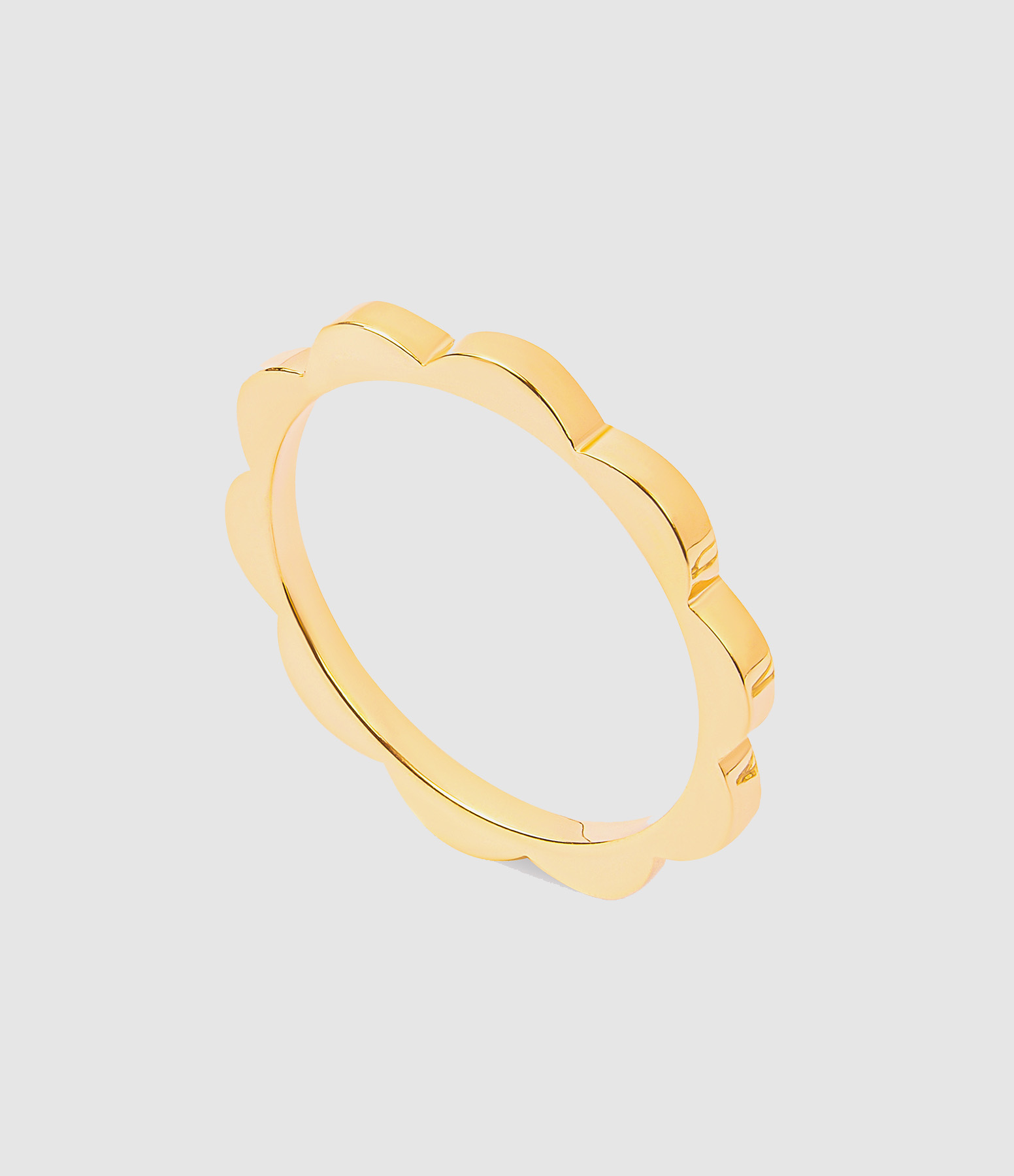 La Vague Ring in Yellow Gold