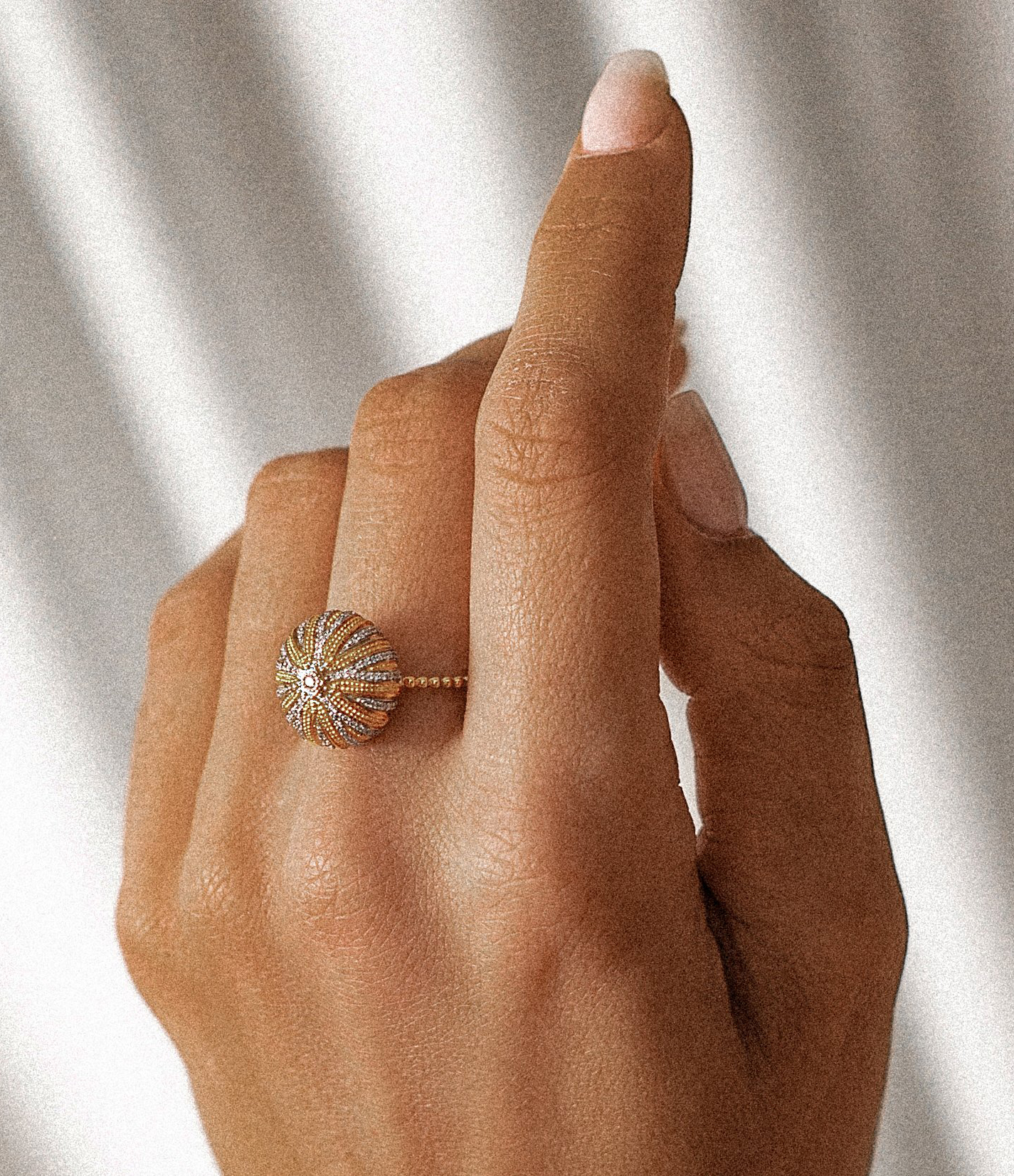 GM Sea Urchin Ring with Diamonds in Yellow Gold