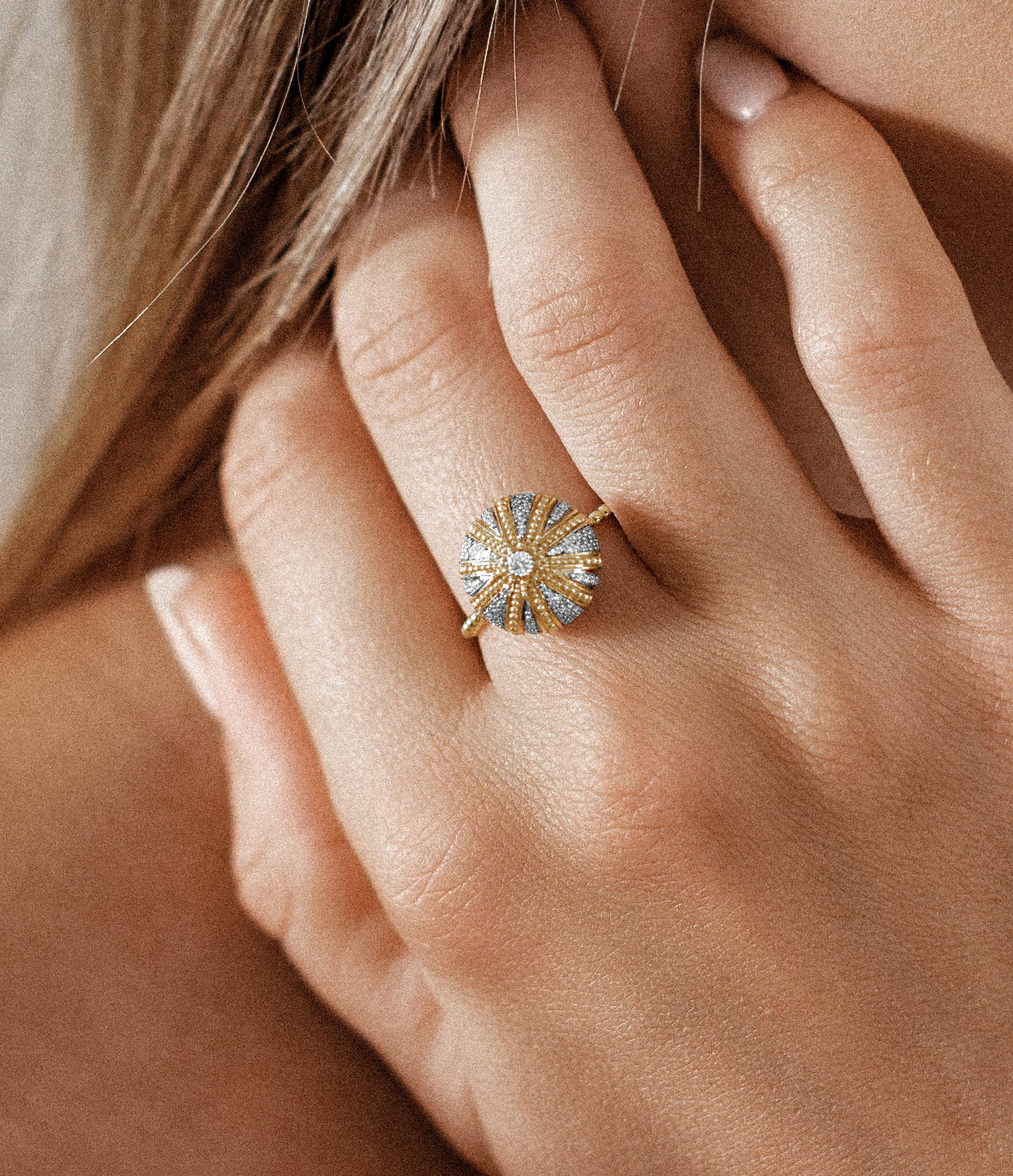 MM Sea Urchin Ring with Diamonds in Yellow Gold